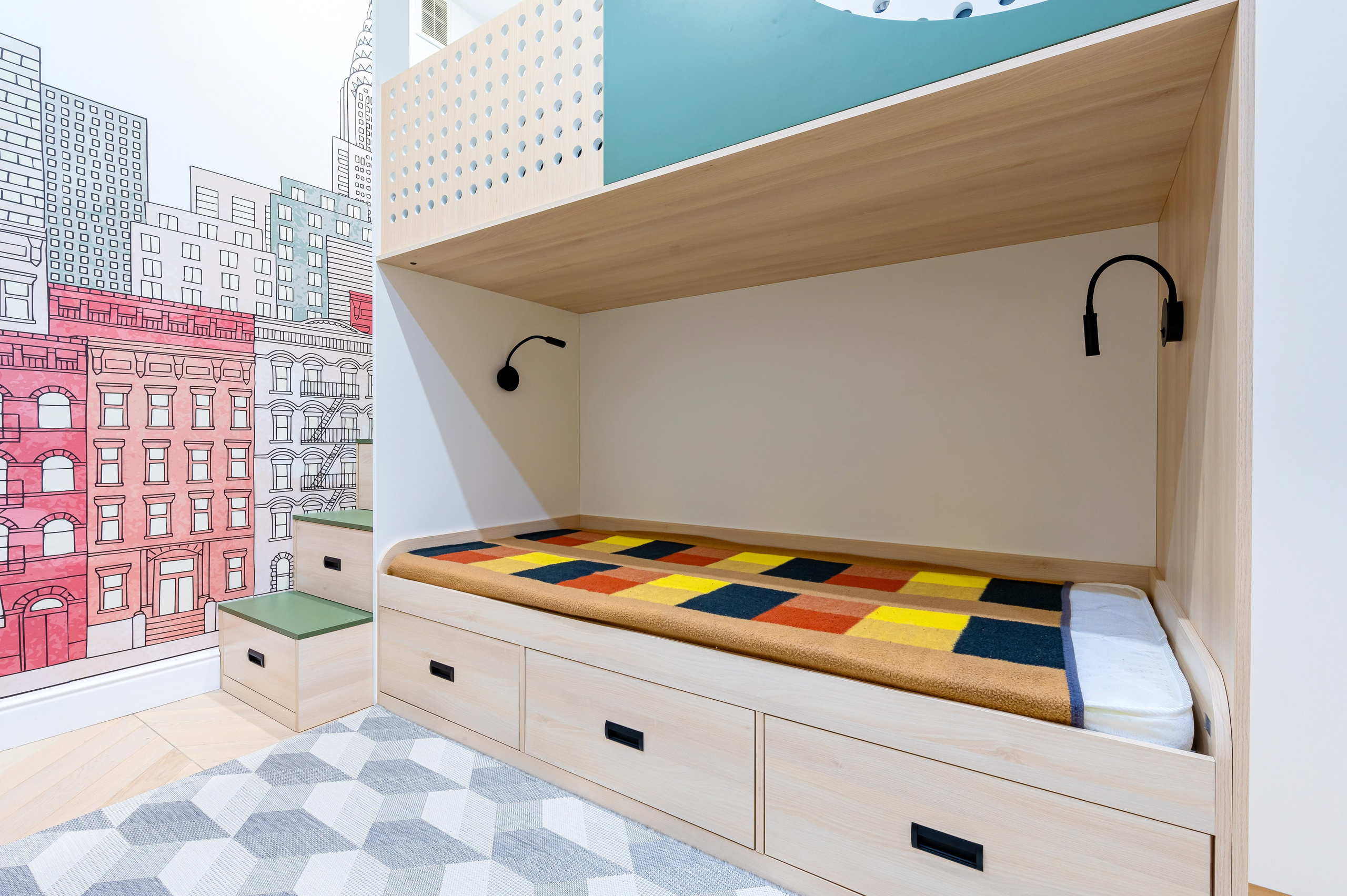 Съемка мебели для компании Санкус М. Интерьерный фотограф. Фото- видеосъемка недвижимости Санкт-Петербург