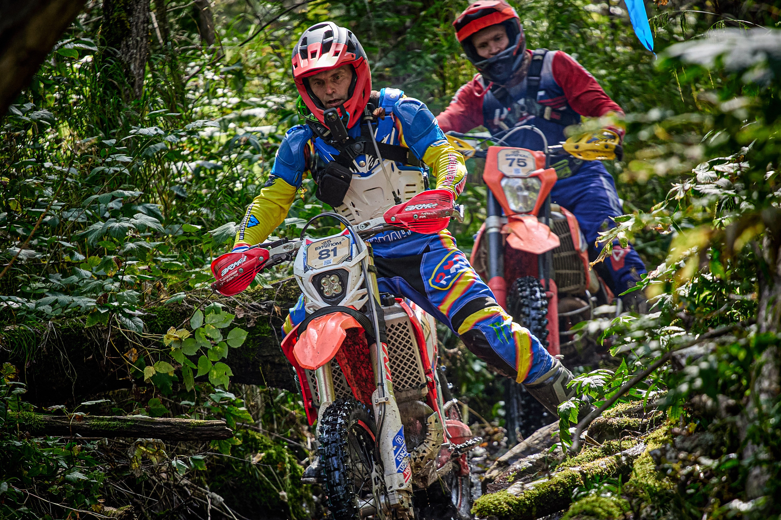 БУРЕЛОМ 2025 чемпионат Сибири по Эндуро. Фотограф Москва Concerts photo / Fashion photо