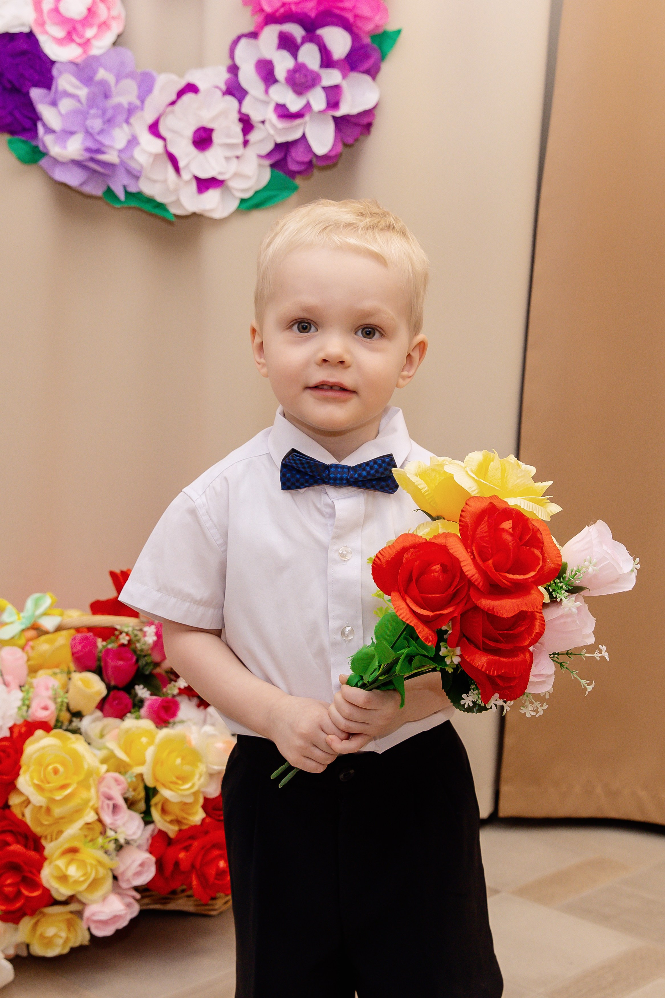 Фото и видео на выпускной в школе и детском саду. Свадебный, семейный видеограф и фотограф в Екатеринбурге Николай Рыков