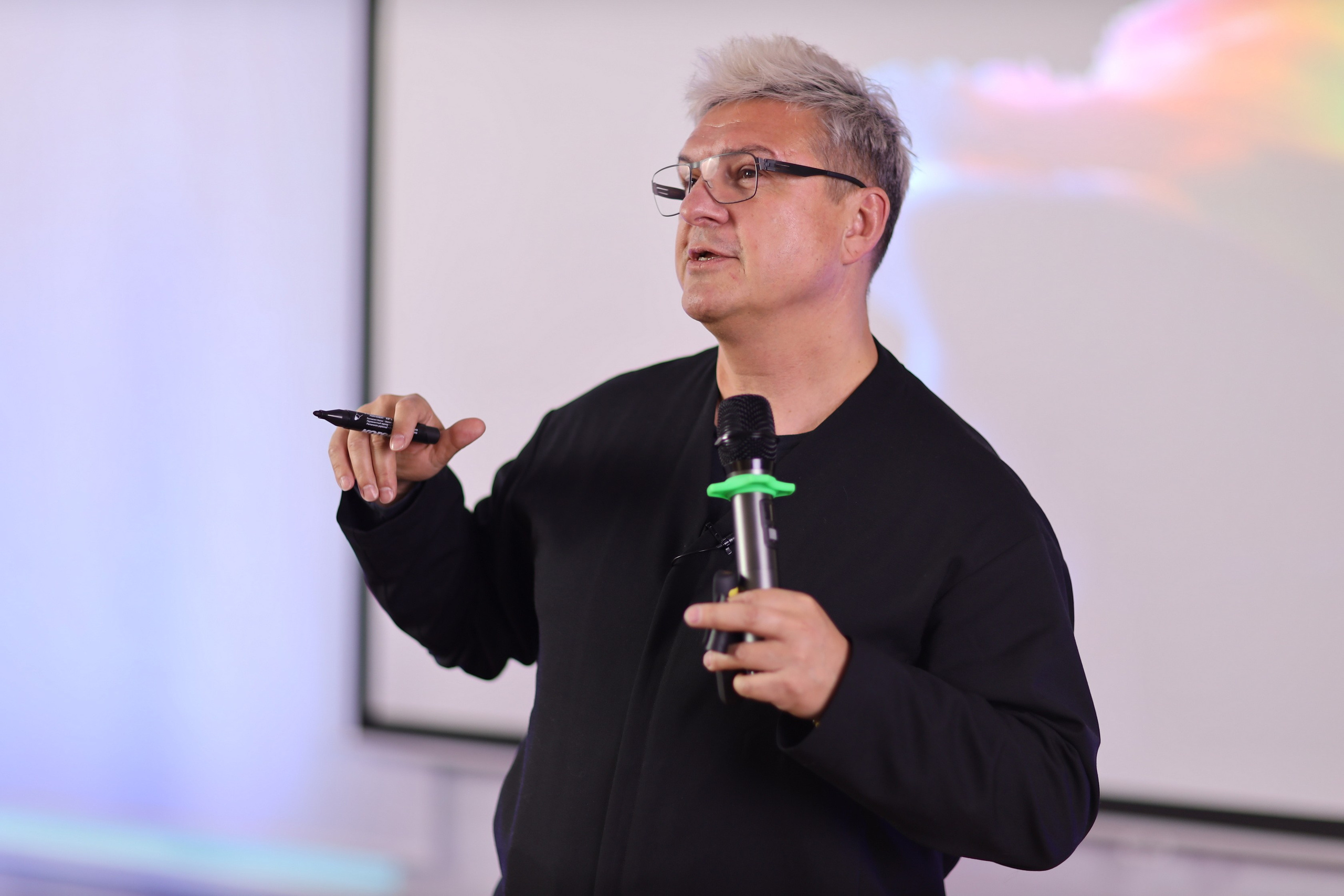 МастерМайнд 1.2. Съемка в студии под ваш запрос, студийные съемки, фотографии архитектурных объектов — Александр Евстигнеев — фотограф Москва