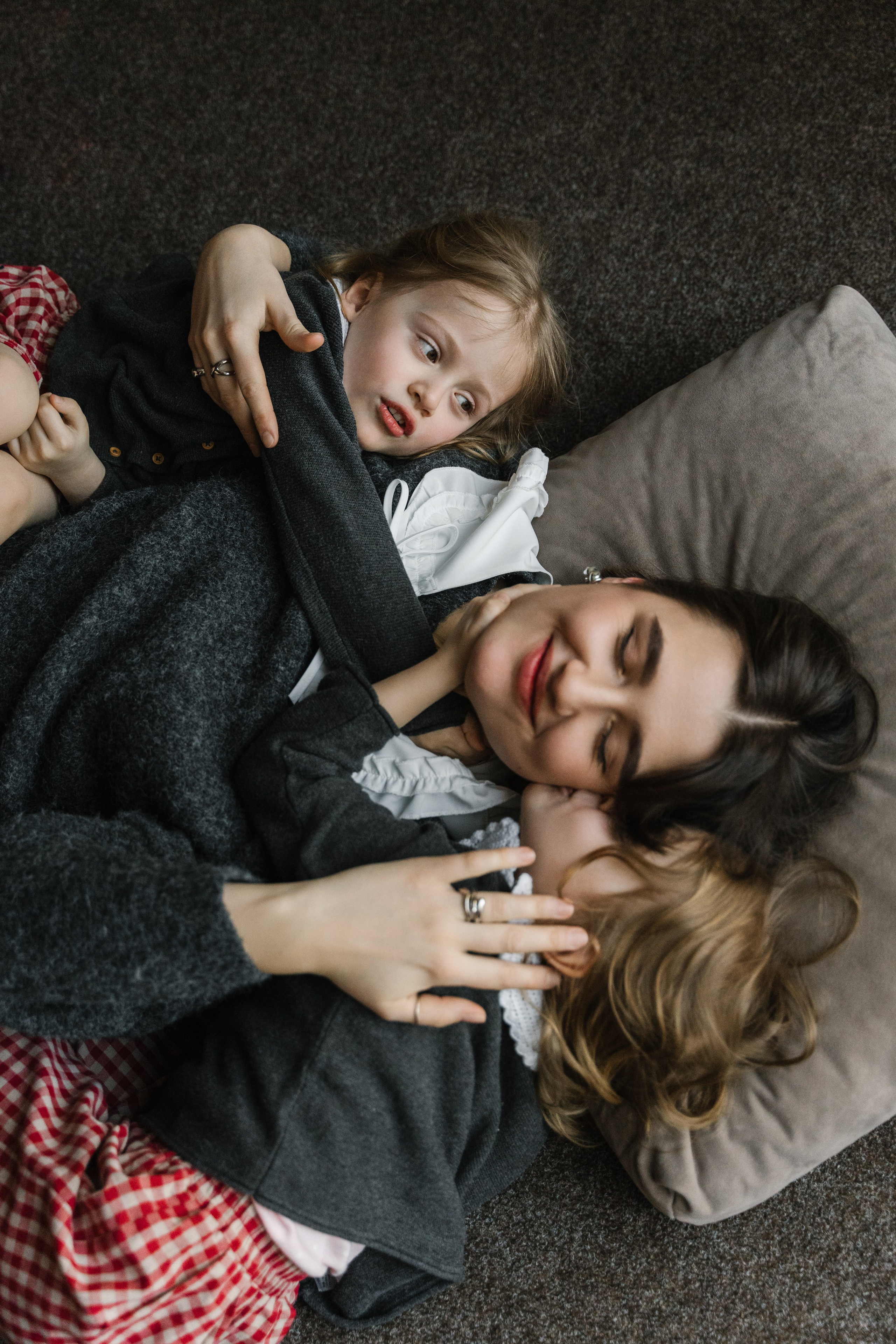 Мия, Луна и мама Лина. Свадебный и семейный фотограф в Новосибирске Светлана Варутина