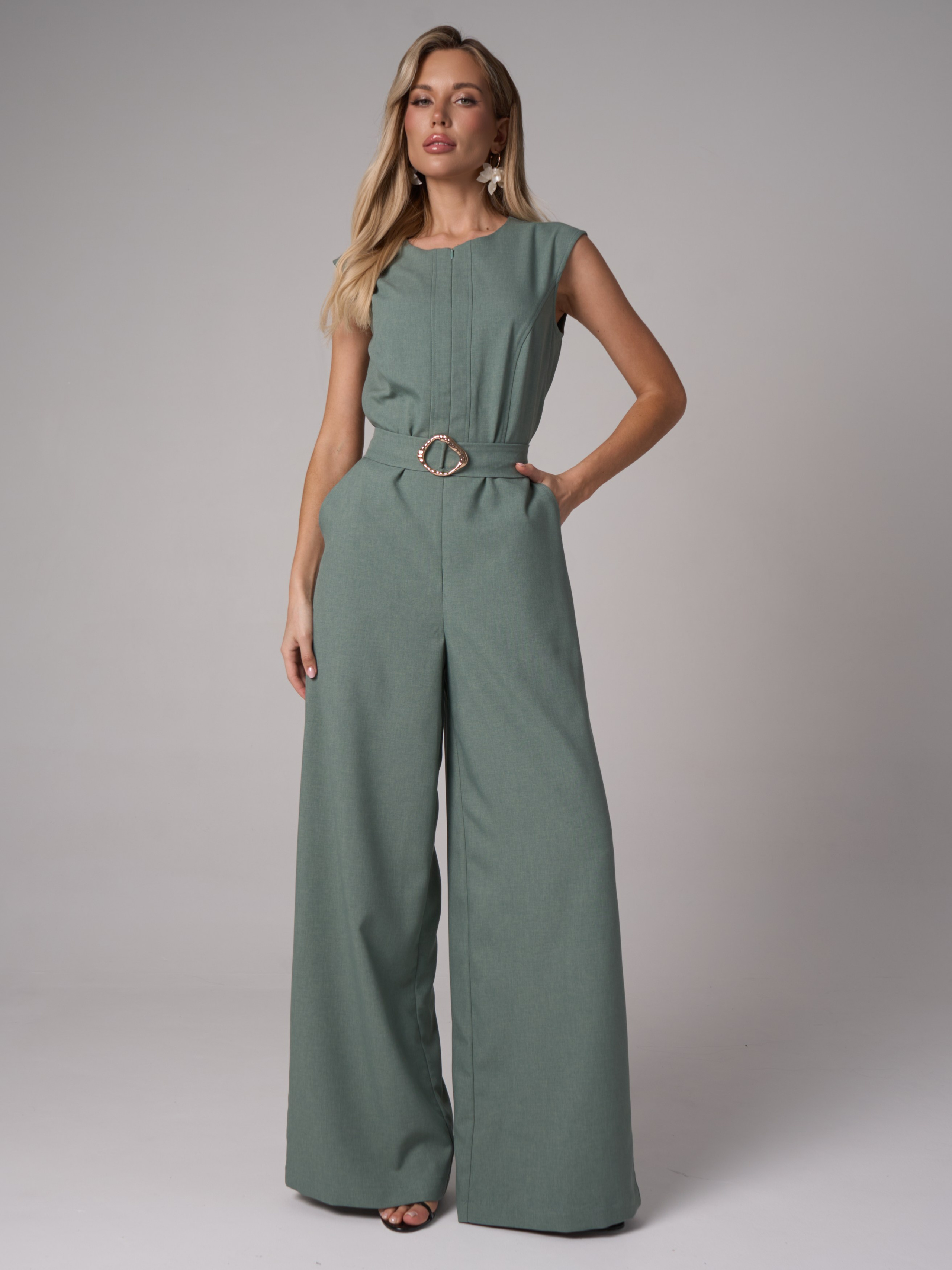 Каталоги для брендов и маркетплейсов. AI контент и и нейрофото для брендов и маркетплейсов