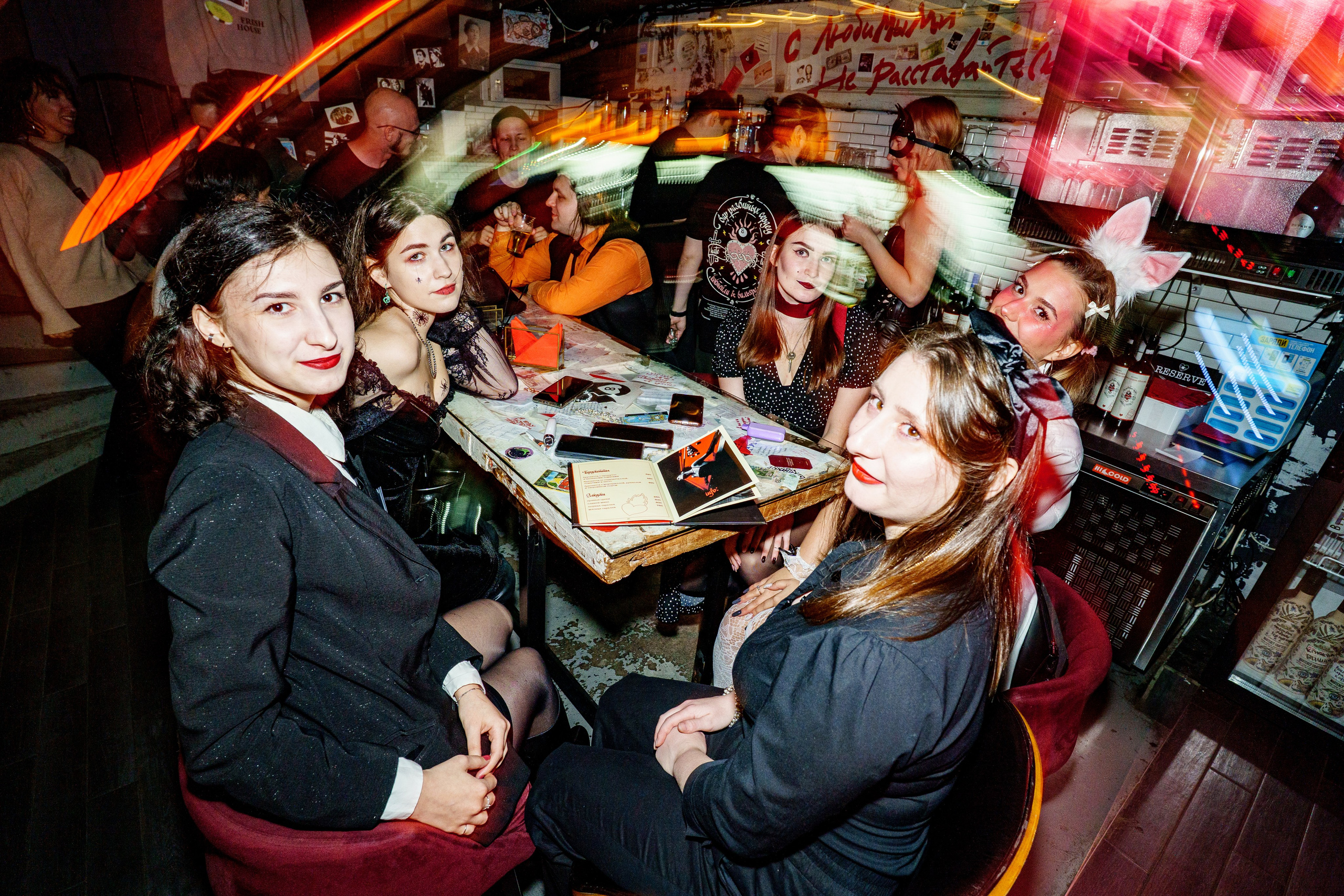 Halloween party. Бар разбитых сердец. Концертный и репортажный фотограф в Санкт-Петербурге Слава Пахомов