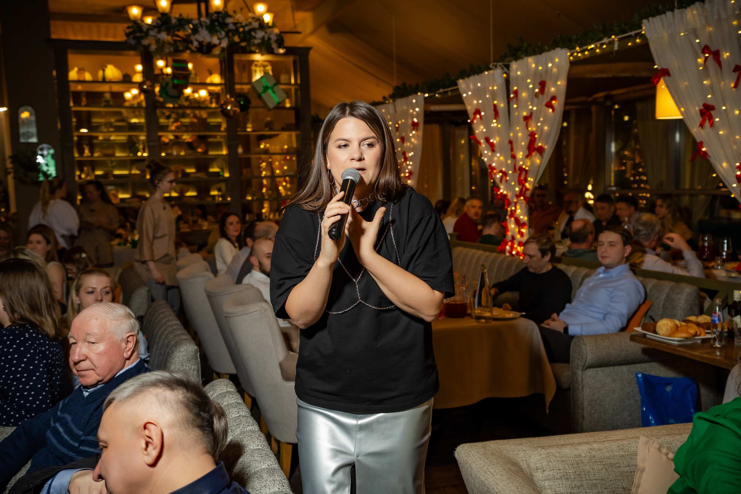 Сборные корпоративы в ресторане «Плюшкин» Декабрь 2025. Фотограф Александр Вишняков