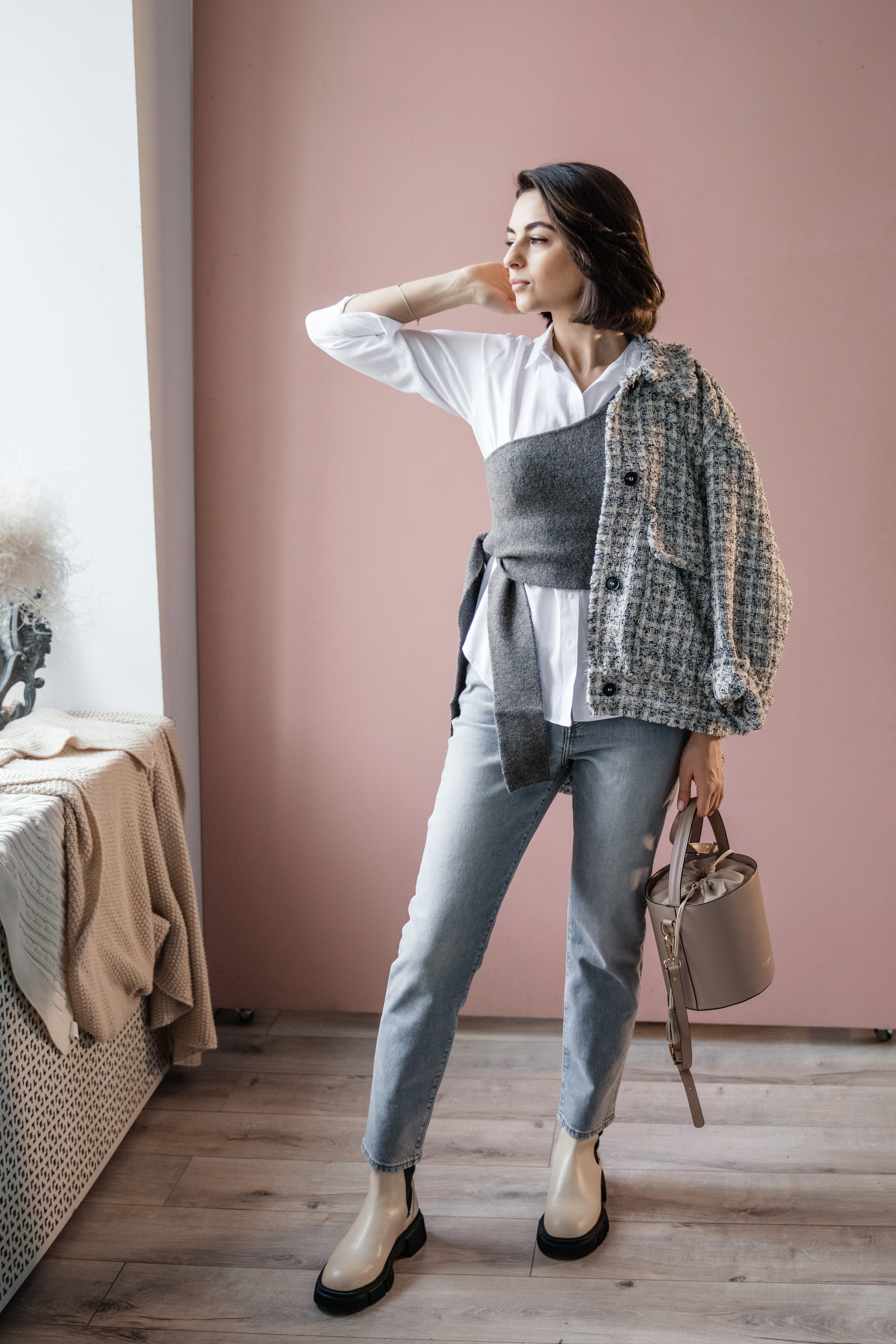 Стилист-Минималист Марина Дзреева (1 съемка, 1 час, 4 образа). Контент-фотограф Романова Светлана Ростов-на-Дону