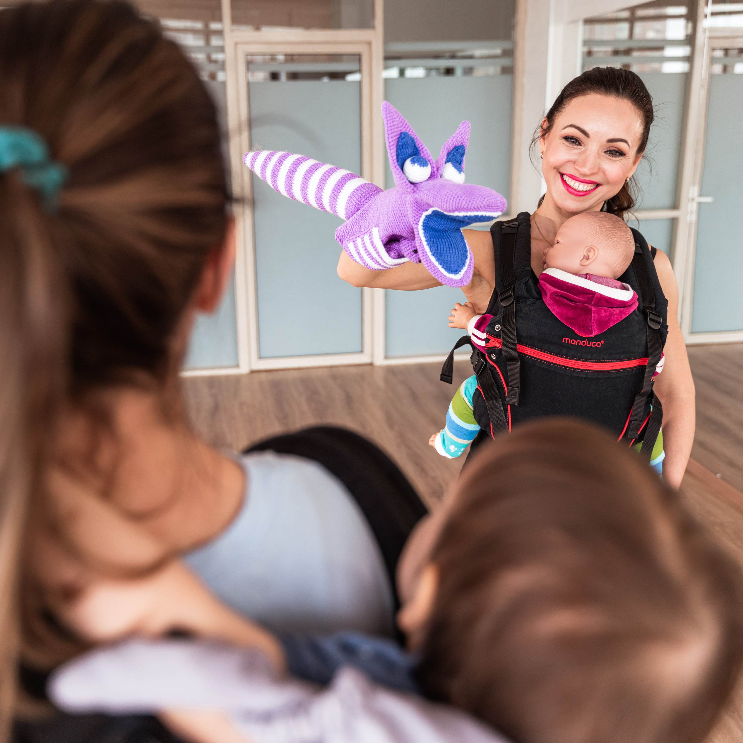 Тренер Kanga (фитнес мама+малыш) Ирина Минеева. Контент-фотограф Романова Светлана Ростов-на-Дону