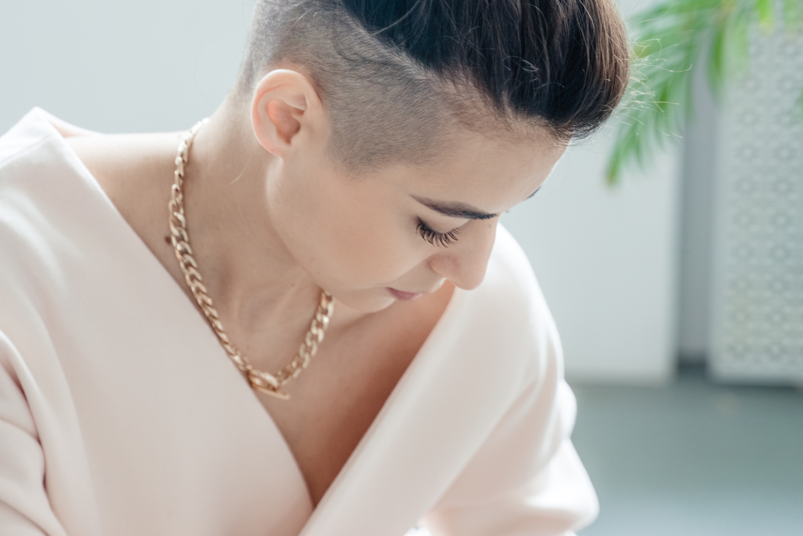 Стилист-Минималист Марина Дзреева (1 съемка, 1 час, 4 образа). Контент-фотограф Романова Светлана Ростов-на-Дону