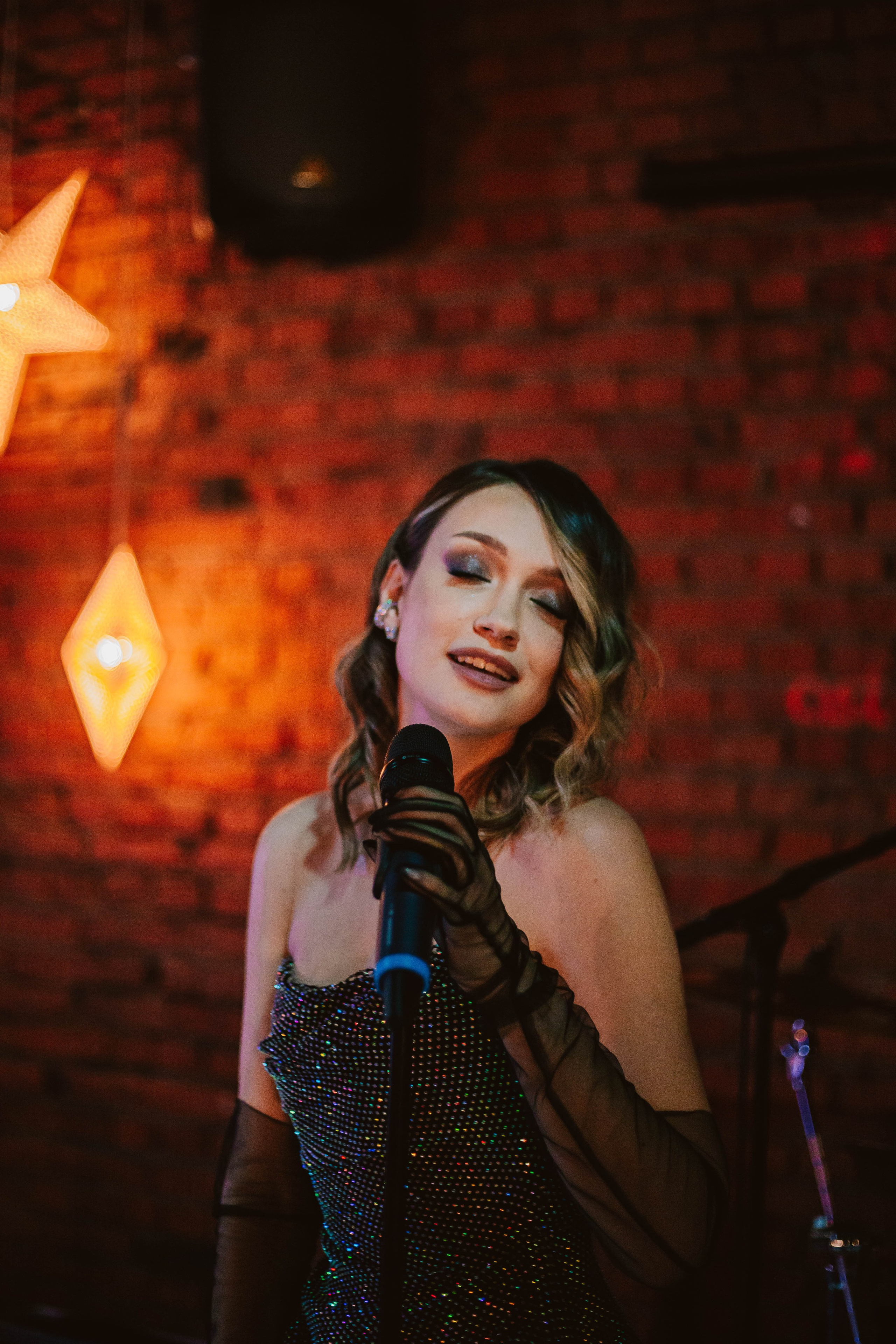 В ДЖАЗЕ ТОЛЬКО ДЕВУШКИ?