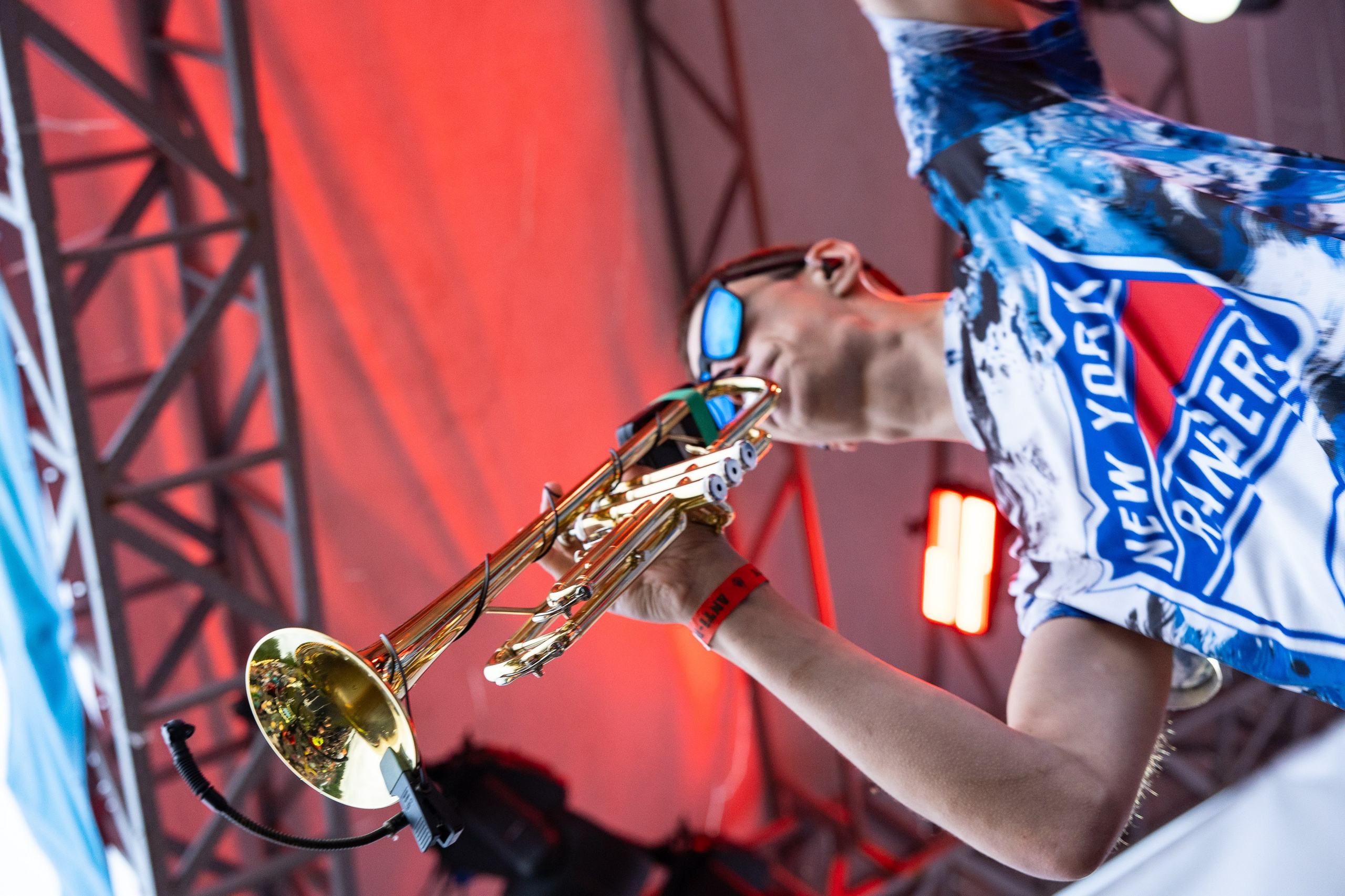 Фотоотчет с главного панк-рок фестиваля страны Anti-Party 2025. Фотограф Николай Прокофьев модельные тесты в Москве