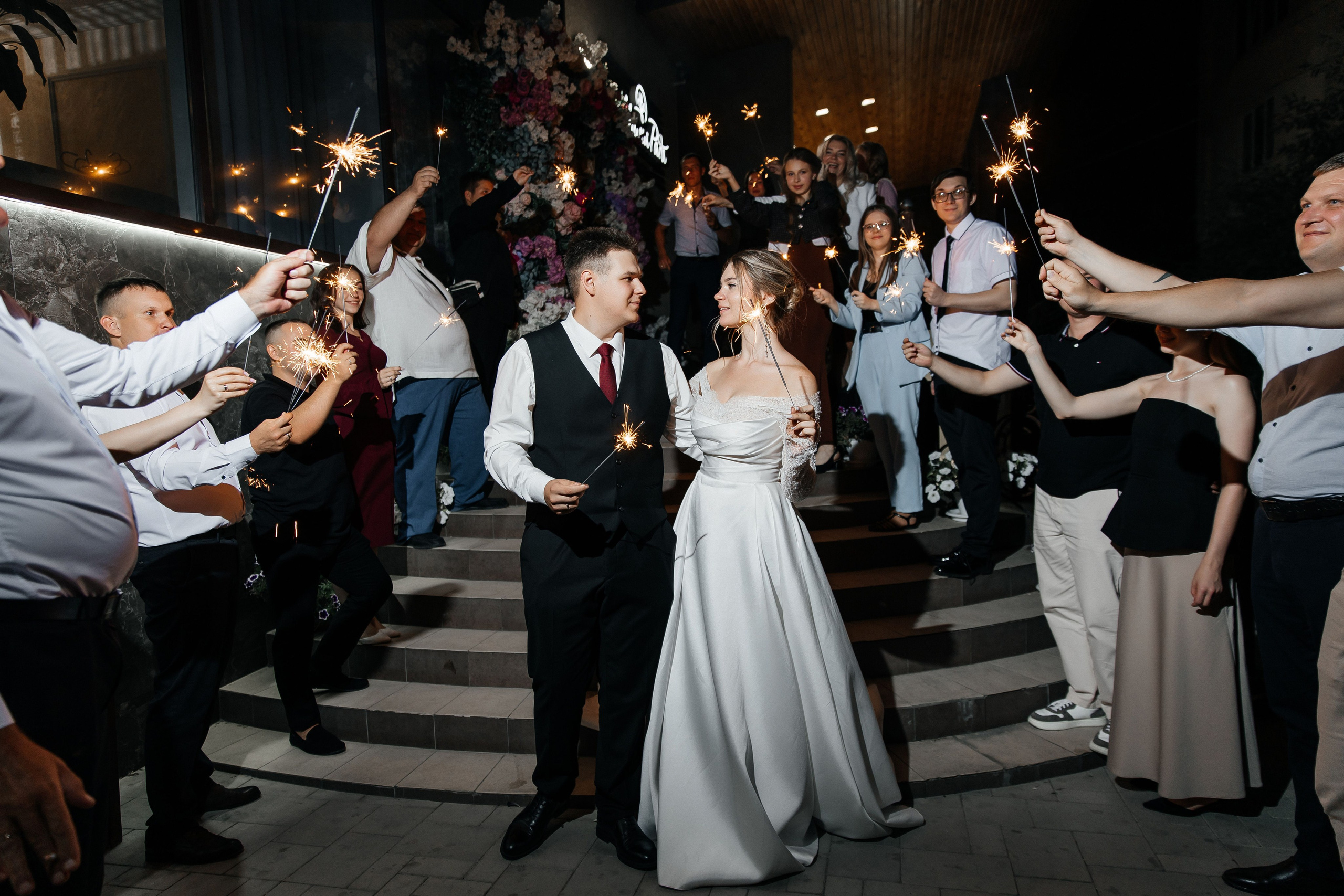 Анонс свадьба Антон и Алёна. Свадебный и семейный фотограф в Севастополе и Крыму Анастасия Сураева