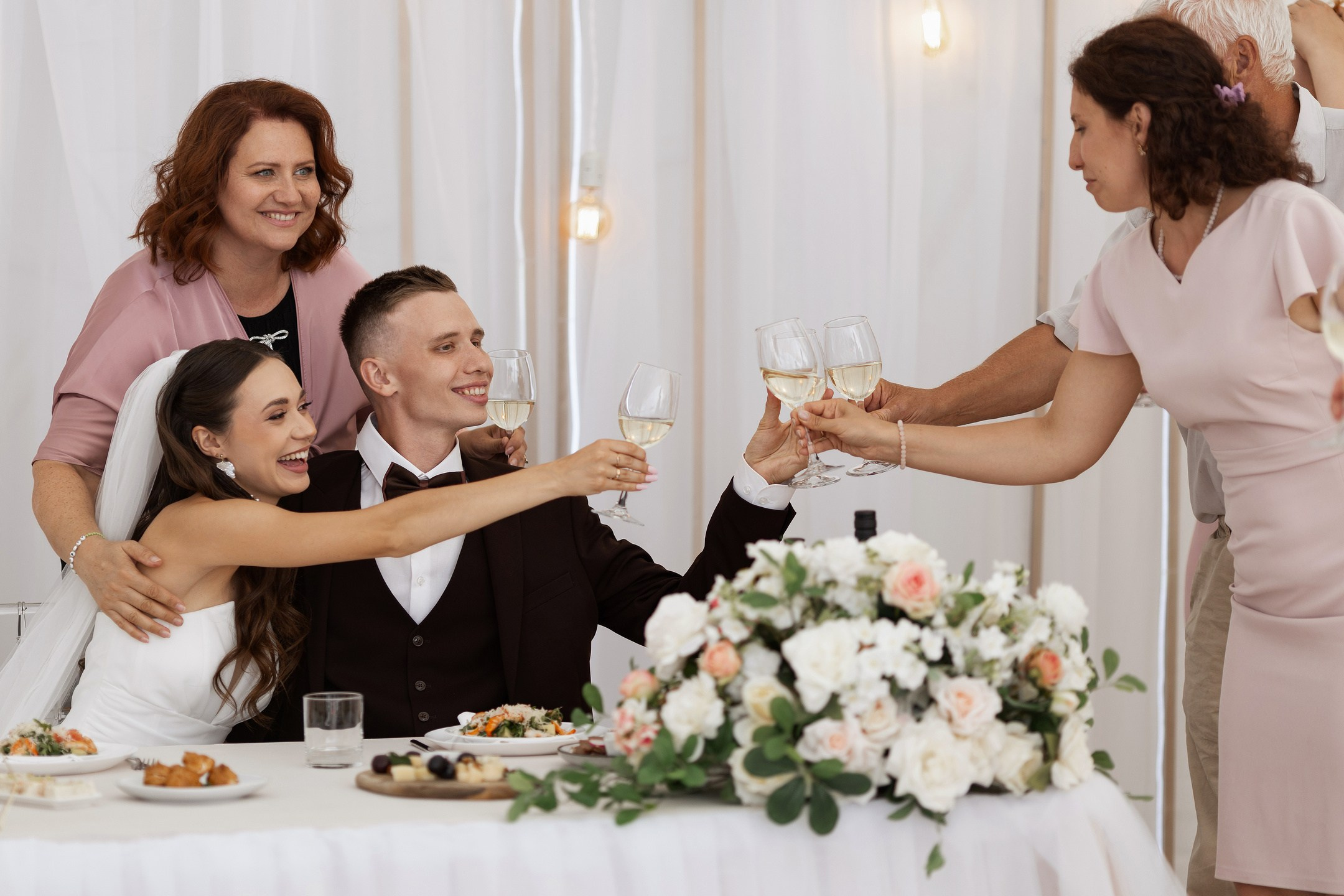 Антон и Анна. Свадебный фотограф Ярославль Дмитрий Васячкин