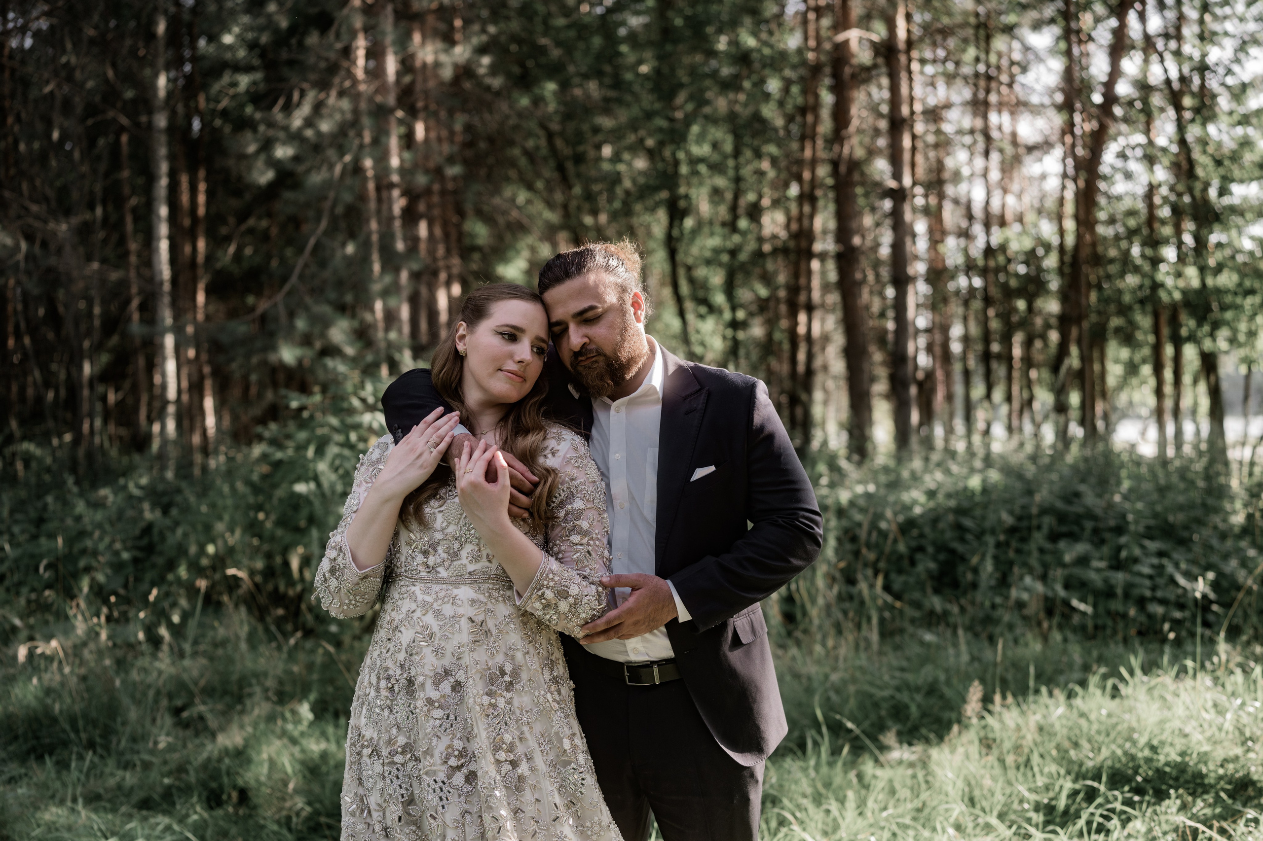 Свадьба Умар и Мила. Прогулка. Свадебный и индивидуальный фотограф Аля Мамакова