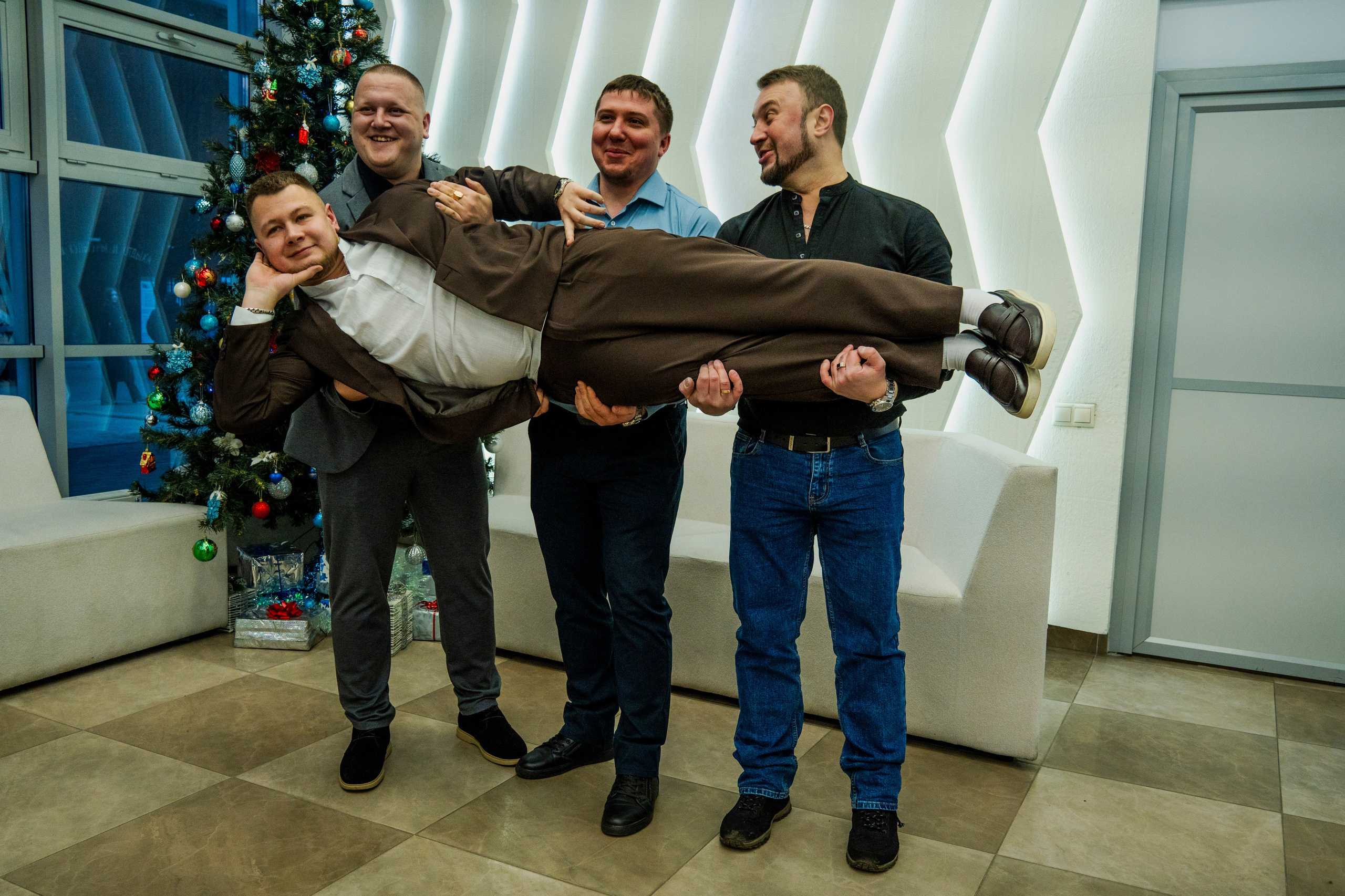 Свадебная фотосессия в Домодедово. Свет, камера, улыбка!