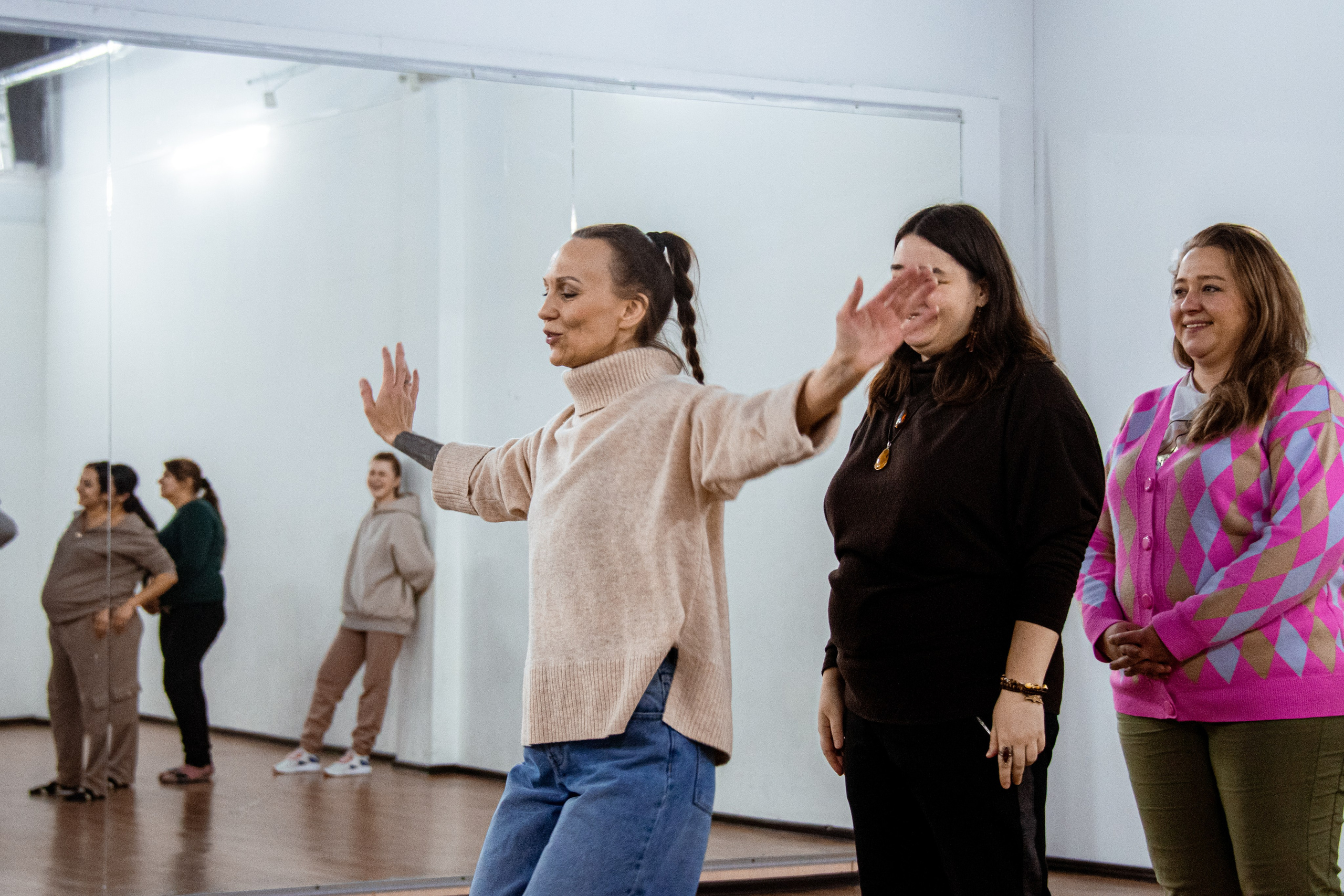 Репортажная съемка в танцевальной студии. Фотограф в Санкт-Петербурге Ксения Яковчук