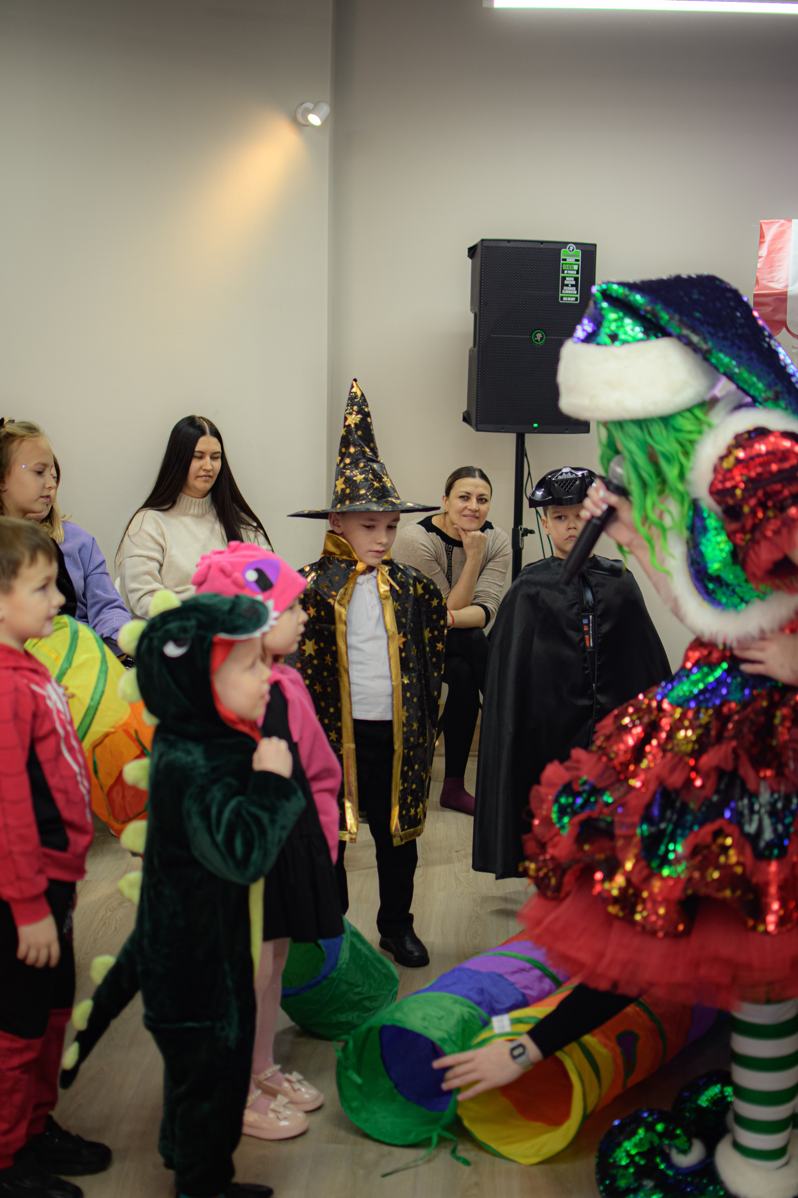 HAPPY NEW YEAR. Photokarish