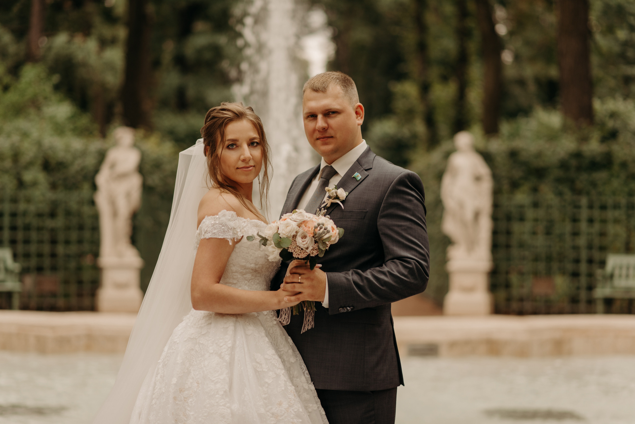 фотограф на свадьбу, свадебная фотосессия в Летнем саду