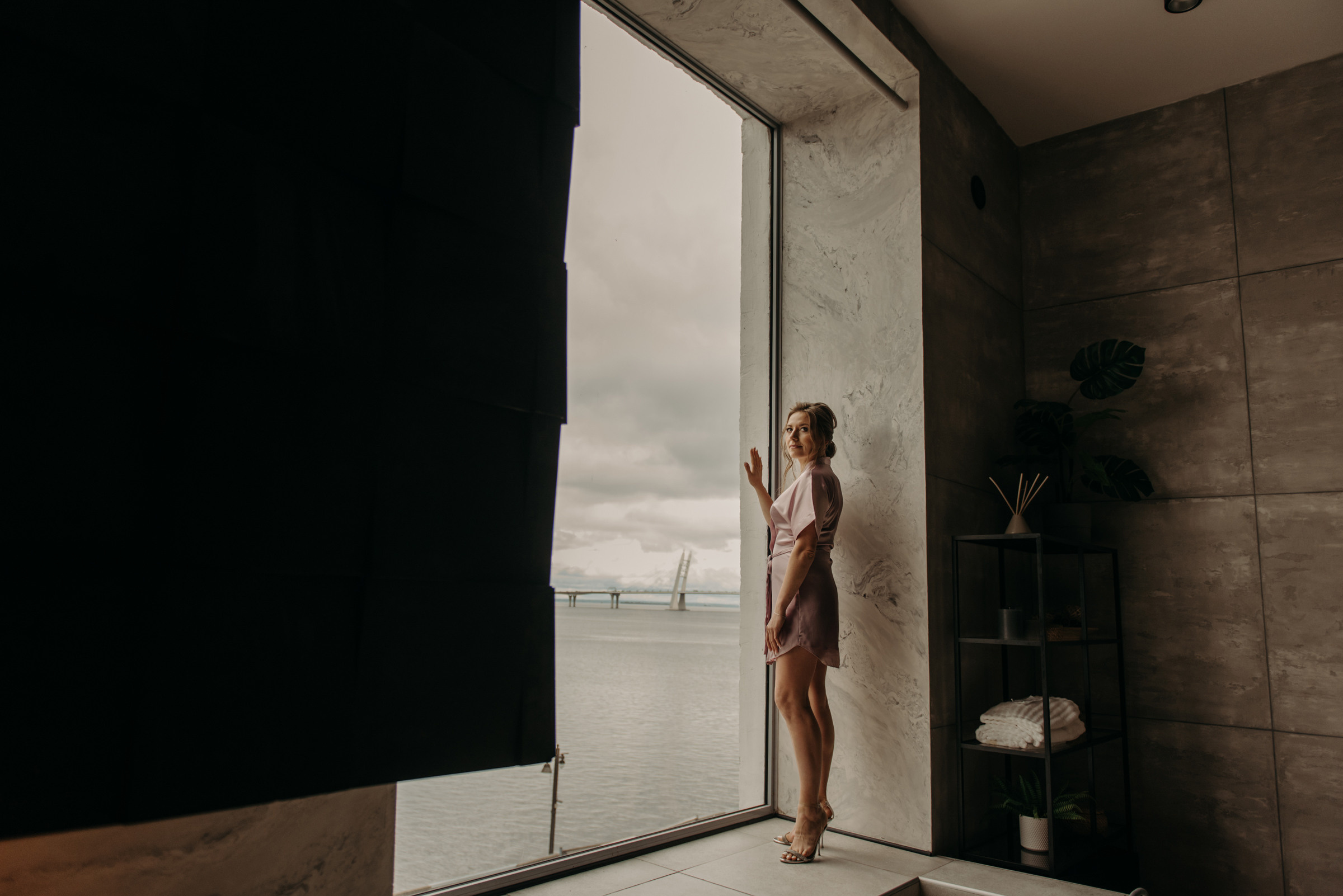 фотограф на свадьбу, утро невесты в фотостудии