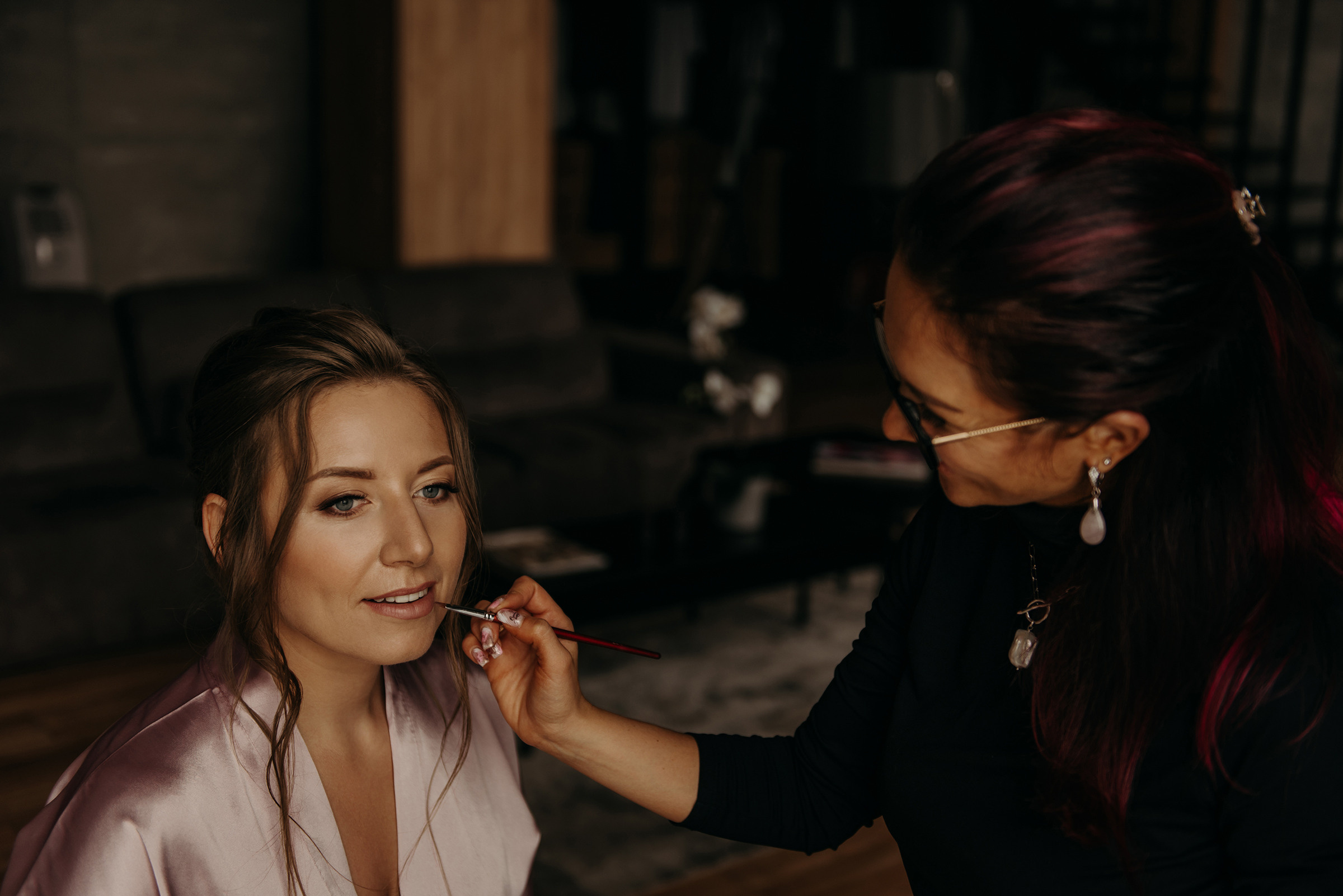 фотограф на свадьбу, утро невесты в фотостудии