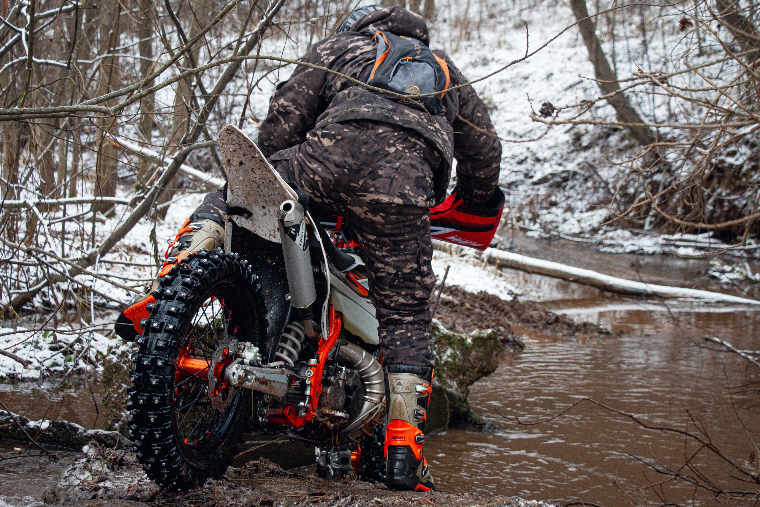 Эндуро-осень. Олег Романов. Мастер фото по спорту