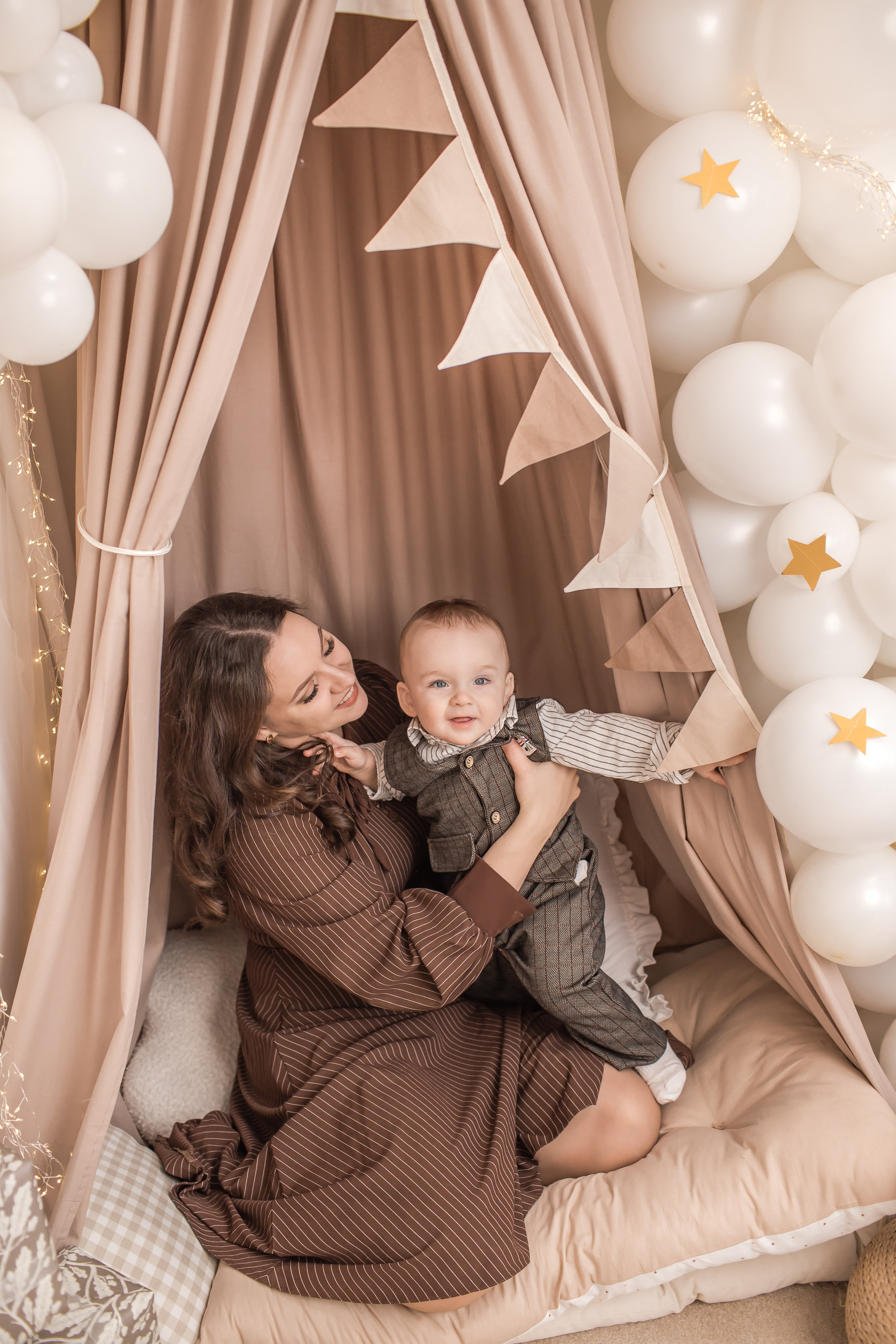 СЕМЕЙНЫЕ кадры. Детский семейный фотограф на первый годик город Новосибирск Дымова Светлана пакеты всё включено 1-3 года