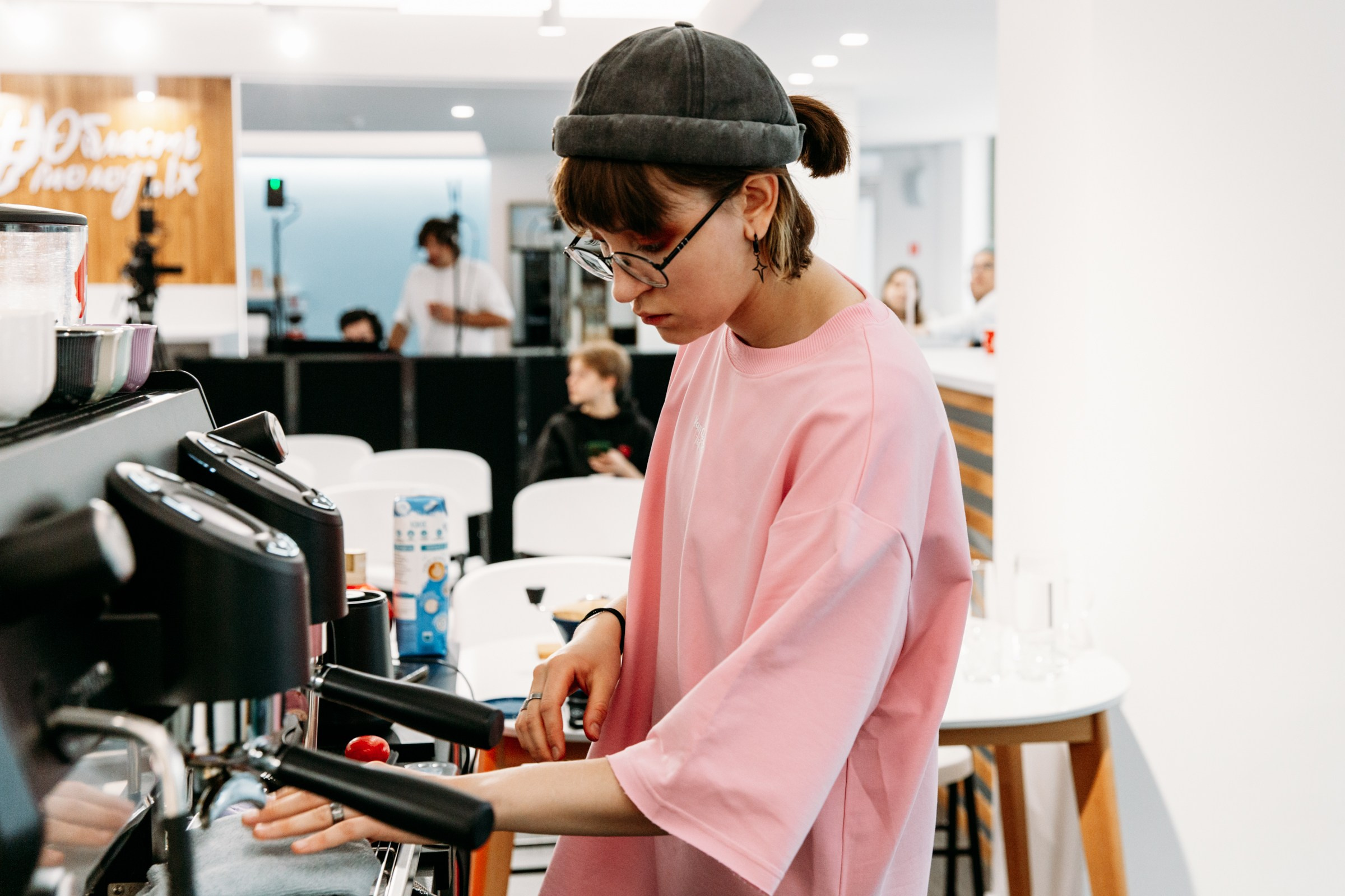 Чемпионат для бариста от Julius Meinl 2025. Фотограф в Иркутске Евгения Айвазова