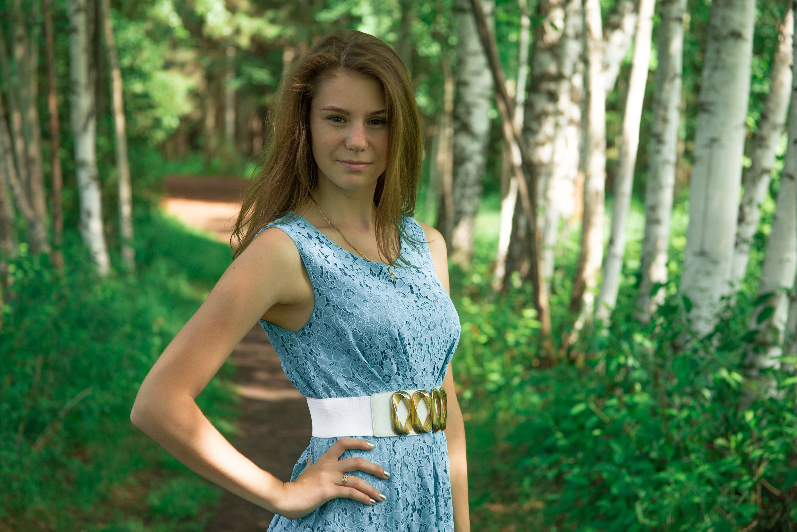Катя. Летний портрет. Фотограф Пермь. Фотосессия в фотостудии Перми и на свежем воздухе