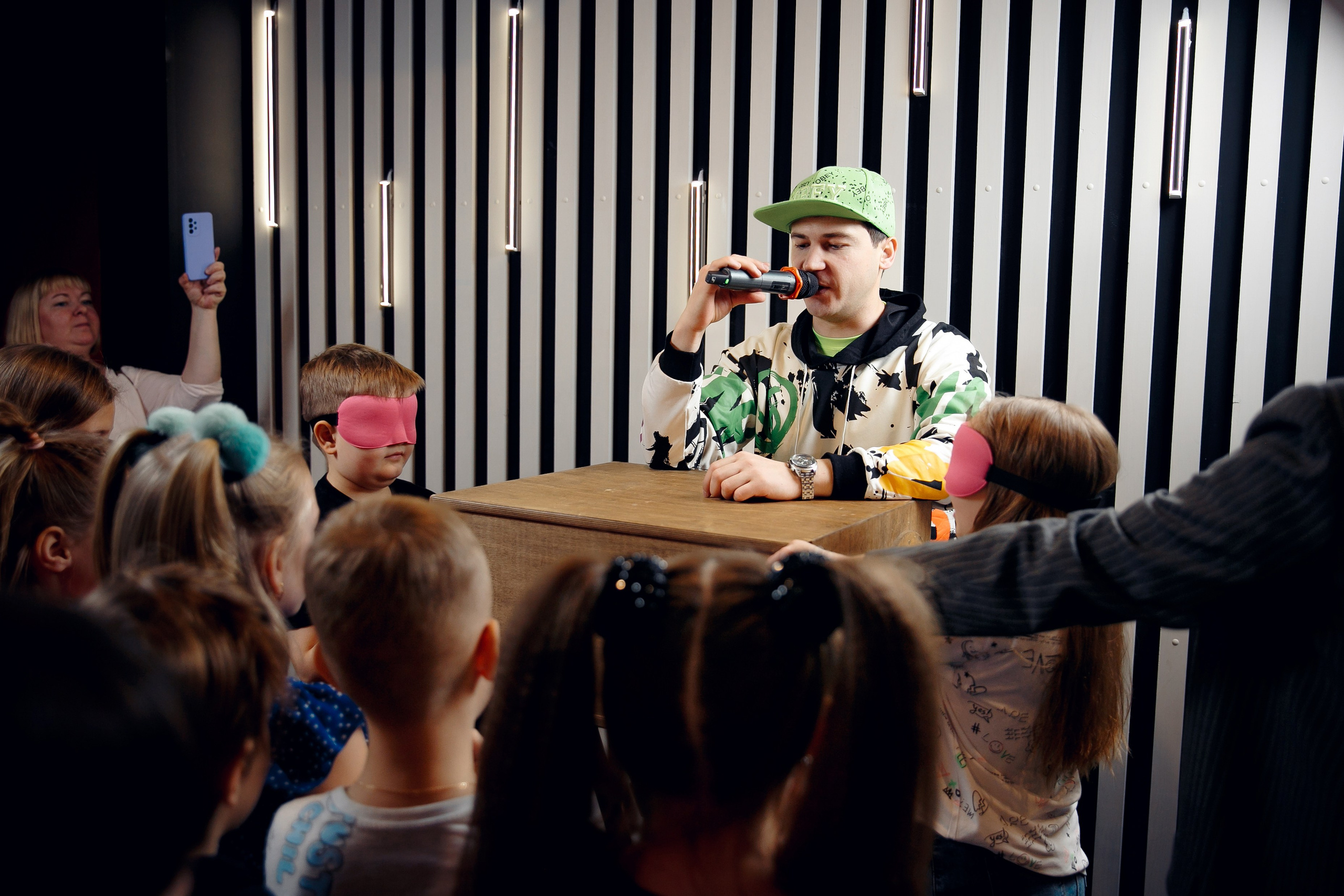 День рождения в «Медиарум». Ваш репортажный фотограф Артемий Антонов