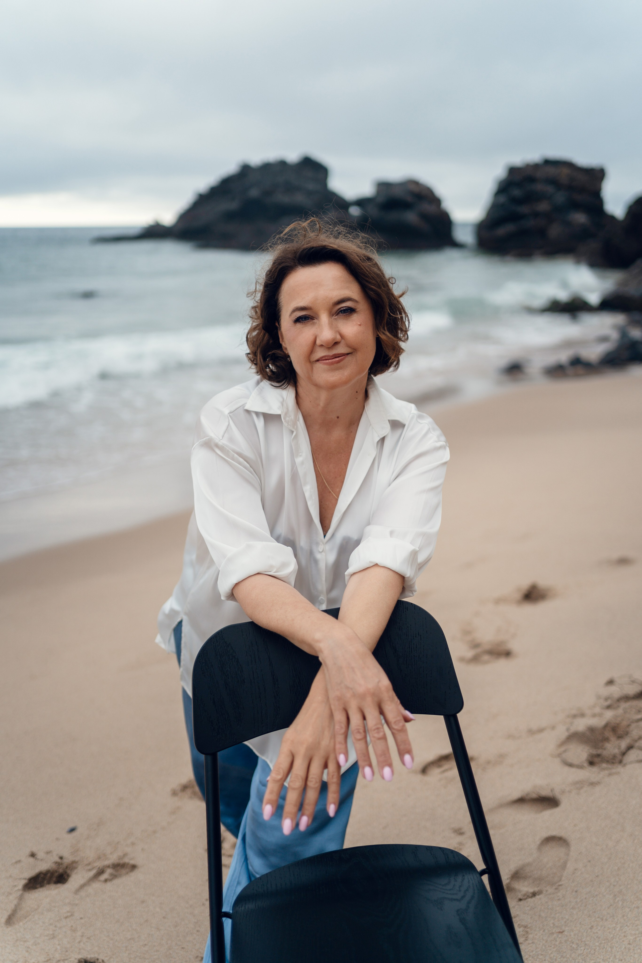 Lisbon&Ocean. I’m Julia Idamzhapova, a photographer based in Lisbon, creating natural and timeless images