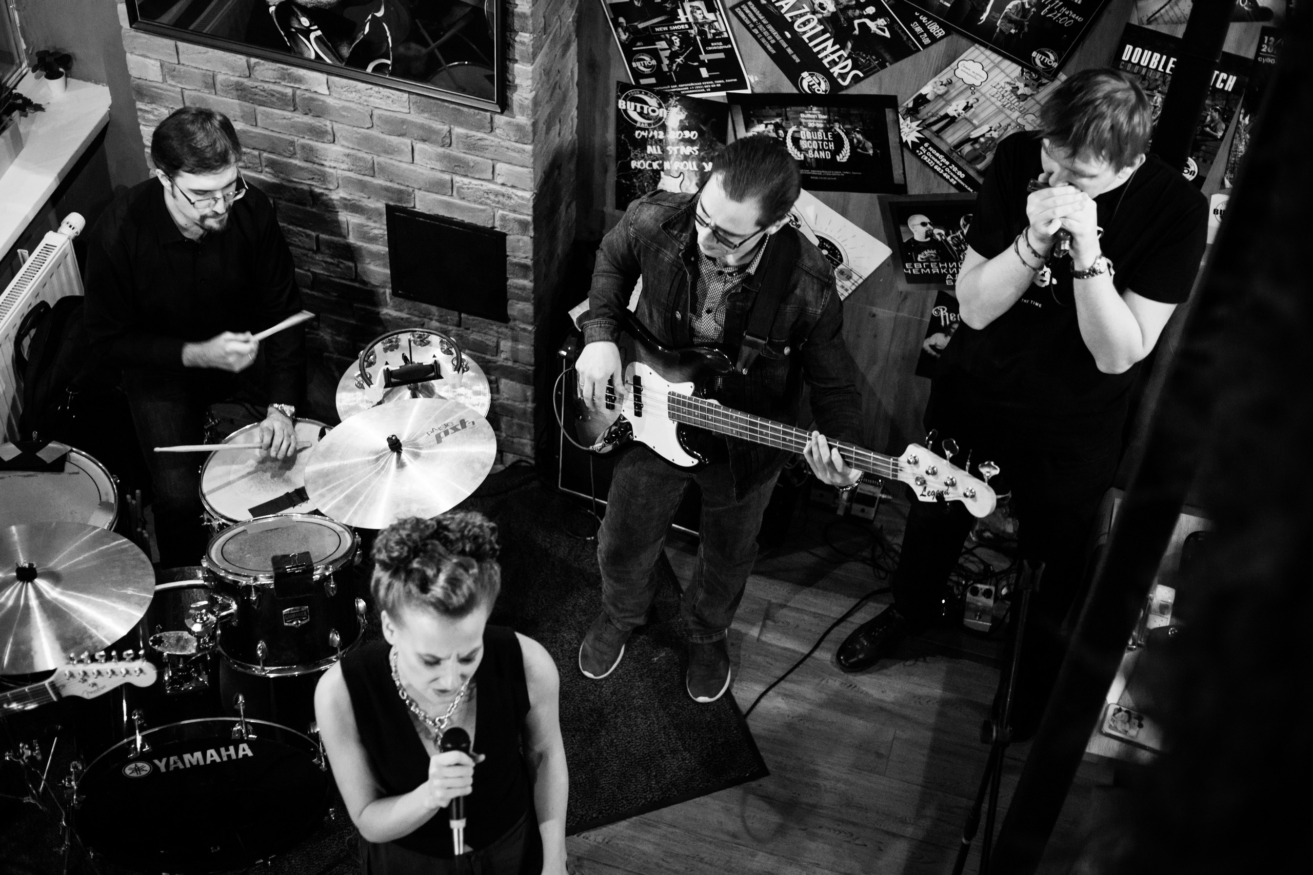 Button Bar — Red Satchel (25.11.2023). Фотограф Вадим Семак