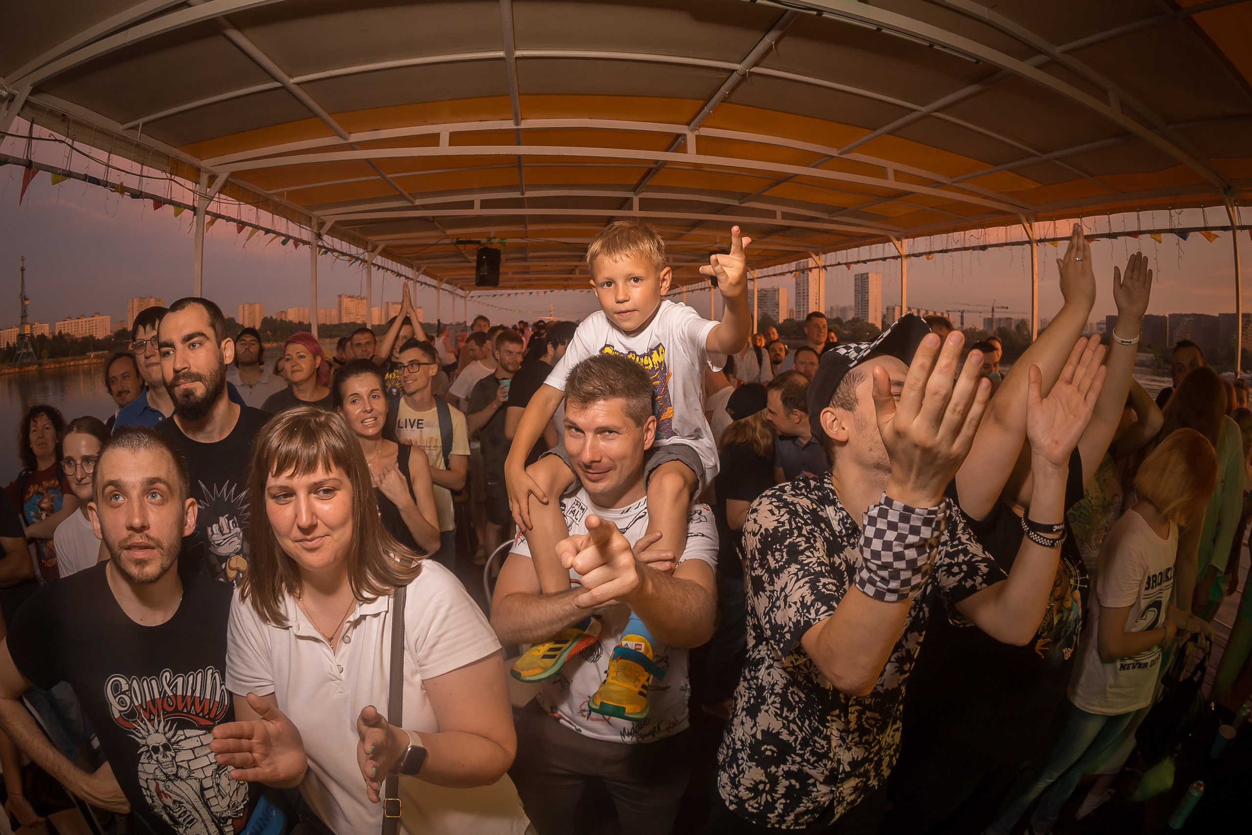 Элизиум, Москва, кораблик. Фотографиня Мария Дикова