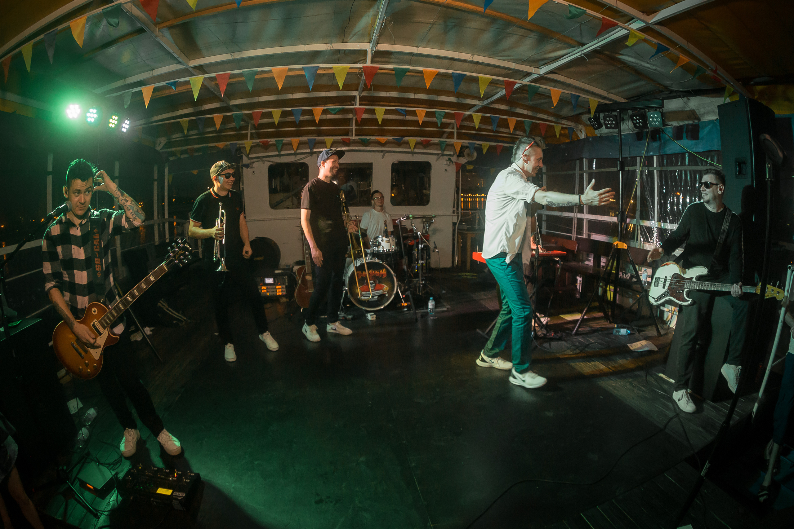 Элизиум, Москва, кораблик. Фотографиня Мария Дикова