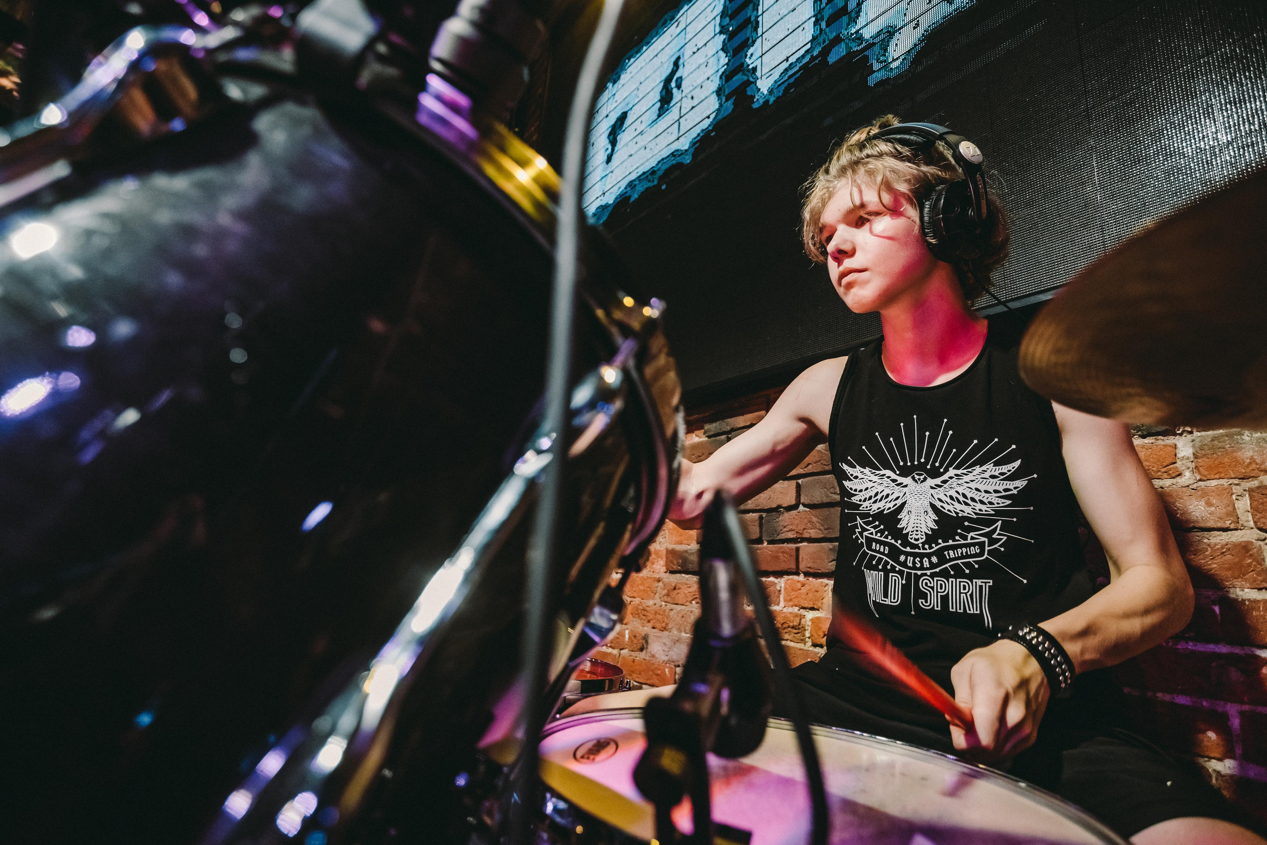 IZIHATE. Photographer Sonkina Tatiana (Tanya Ash)