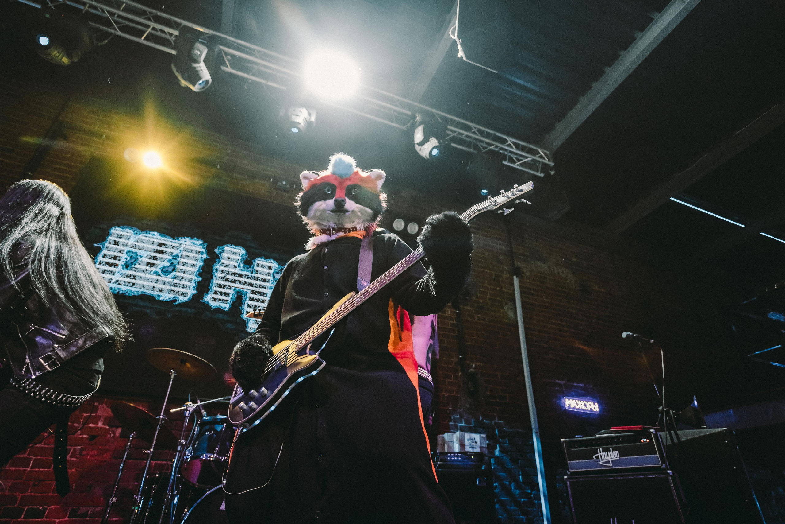 IZIHATE. Photographer Sonkina Tatiana (Tanya Ash)