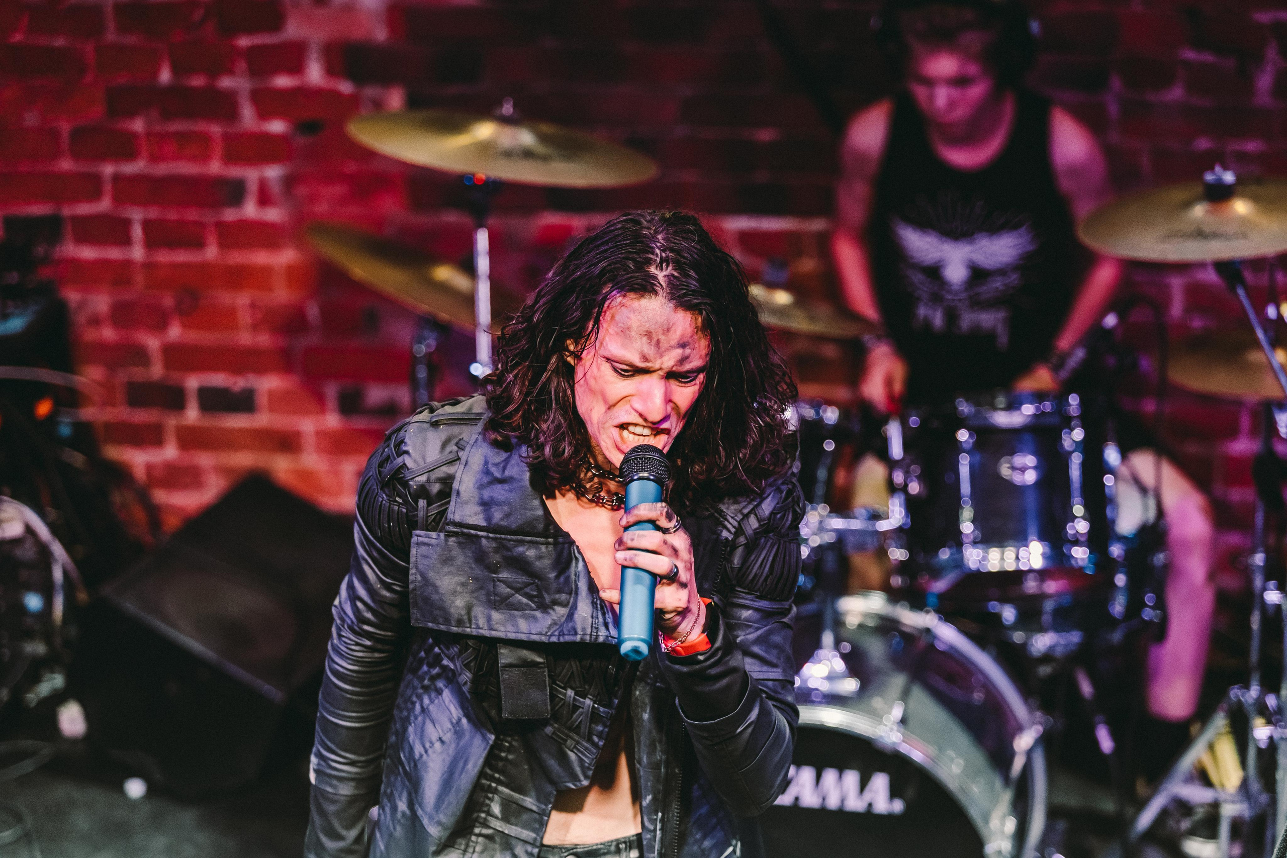 IZIHATE. Photographer Sonkina Tatiana (Tanya Ash)