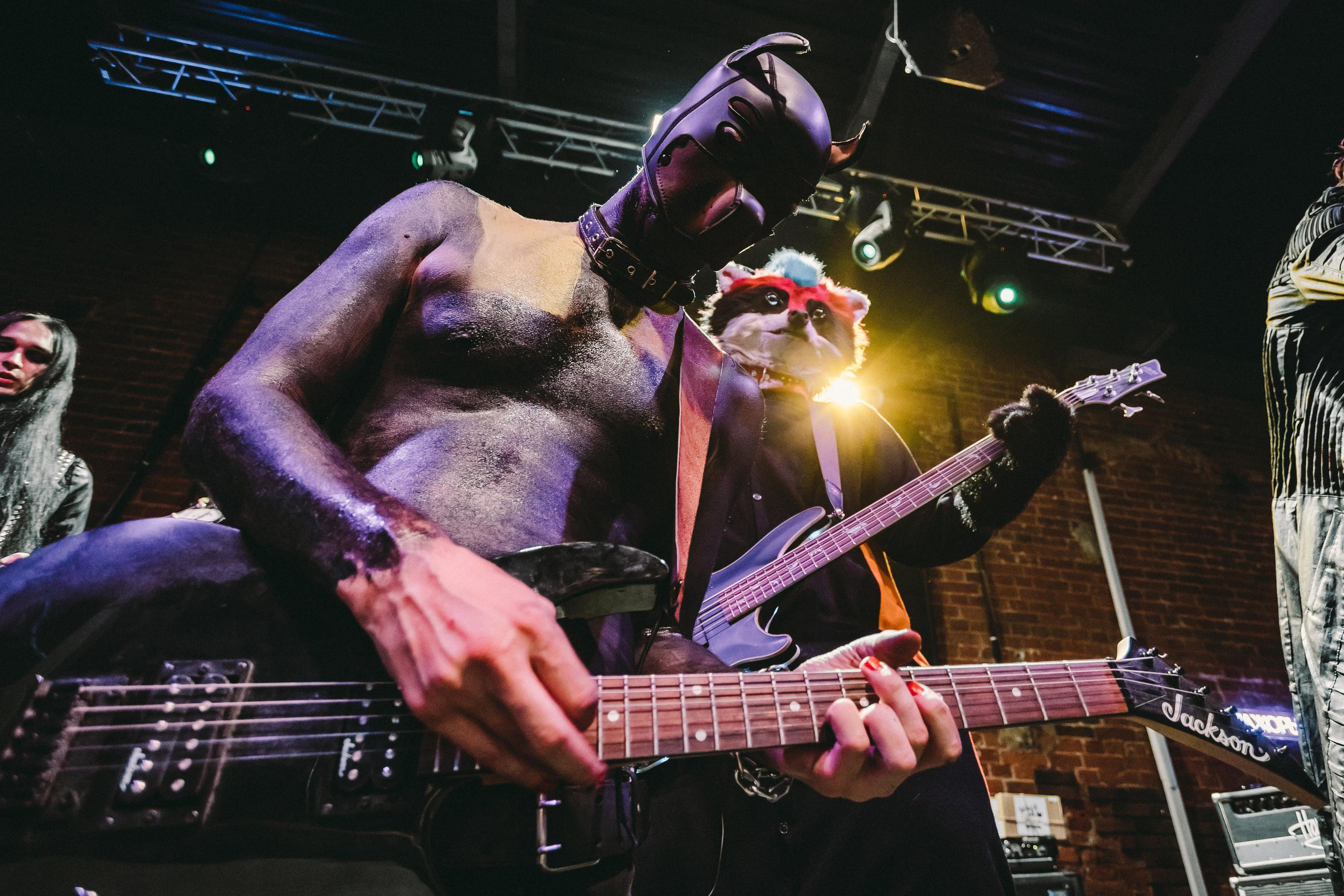 IZIHATE. Photographer Sonkina Tatiana (Tanya Ash)