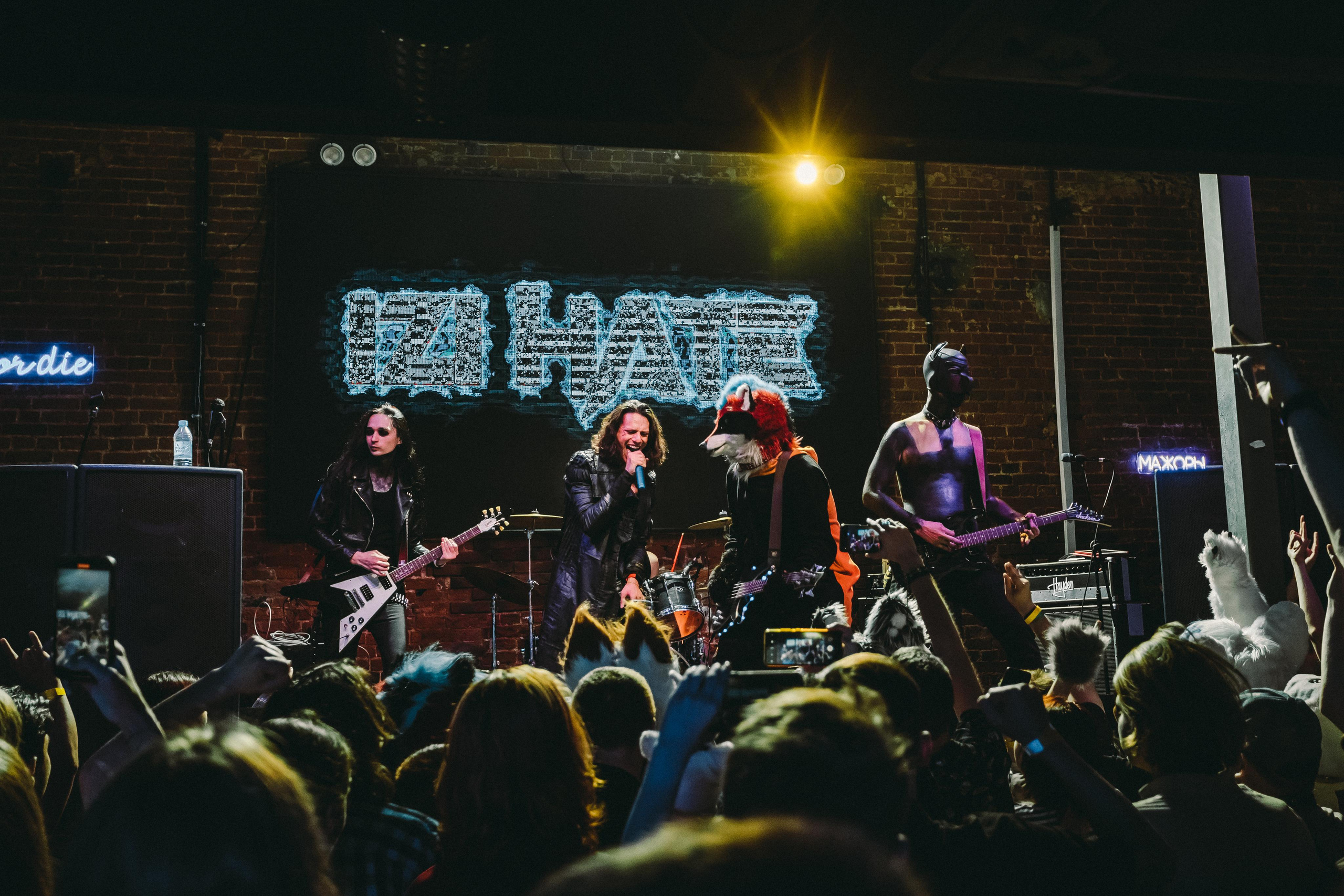 IZIHATE. Photographer Sonkina Tatiana (Tanya Ash)