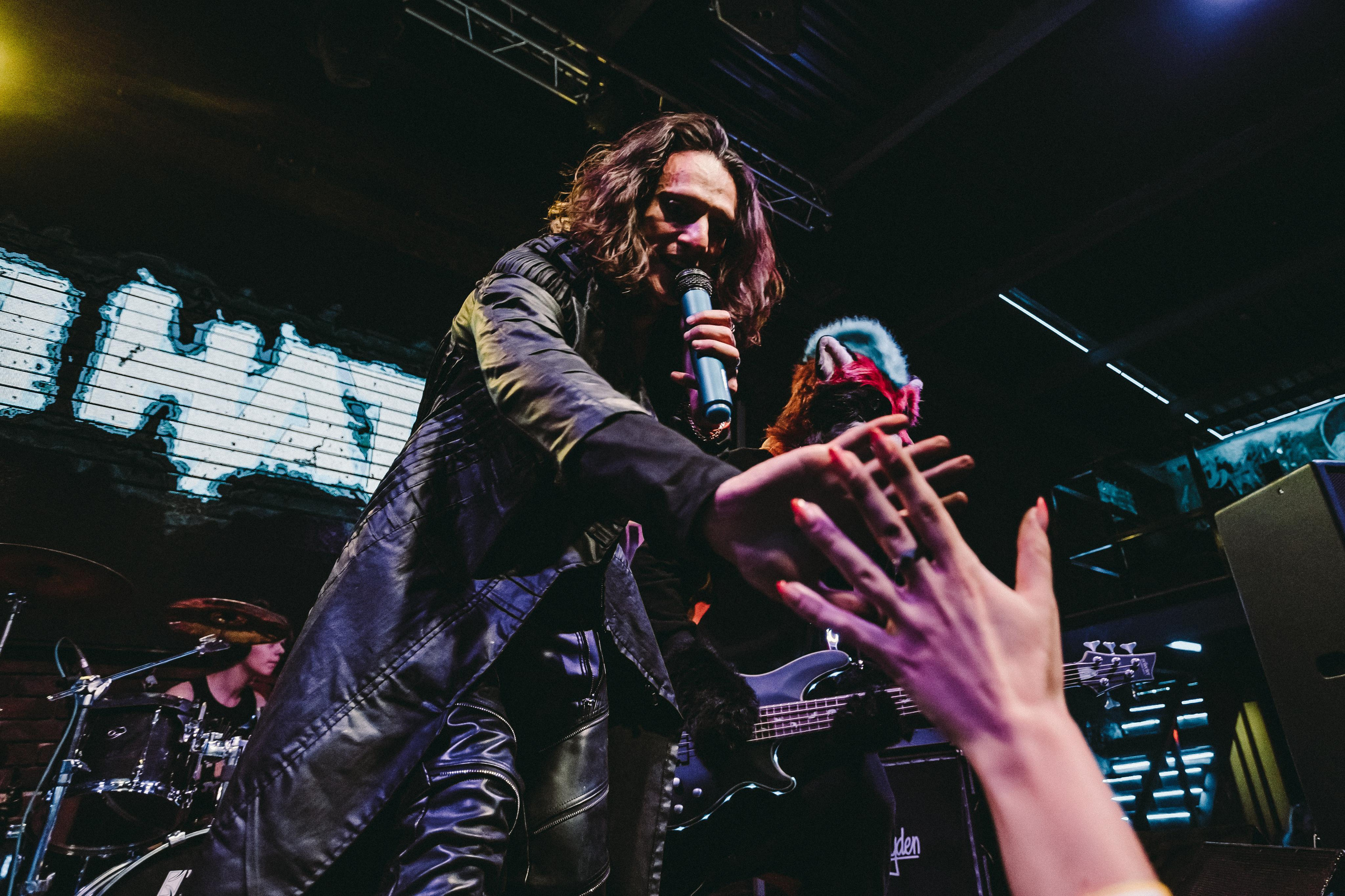 IZIHATE. Photographer Sonkina Tatiana (Tanya Ash)