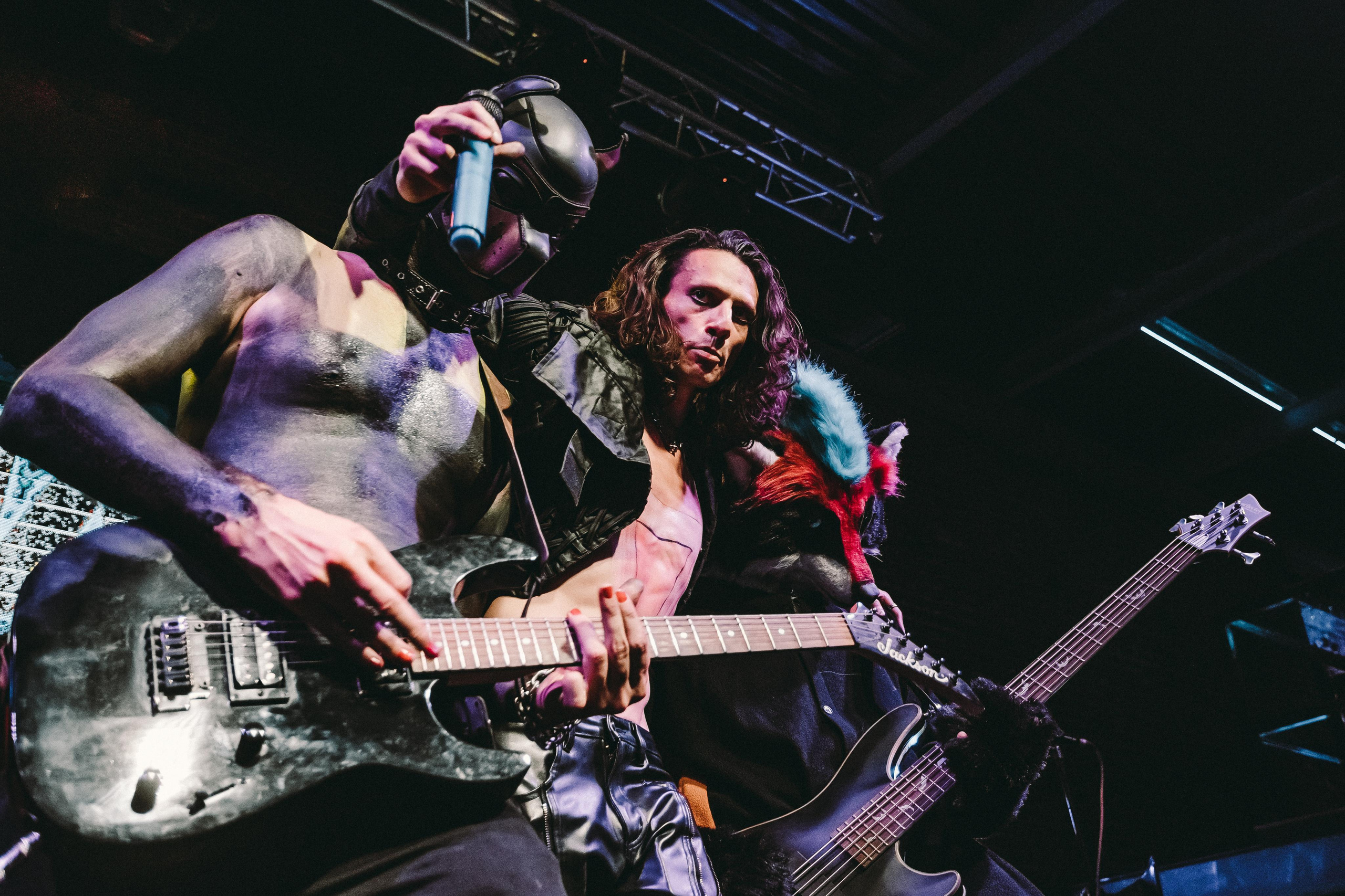 IZIHATE. Photographer Sonkina Tatiana (Tanya Ash)