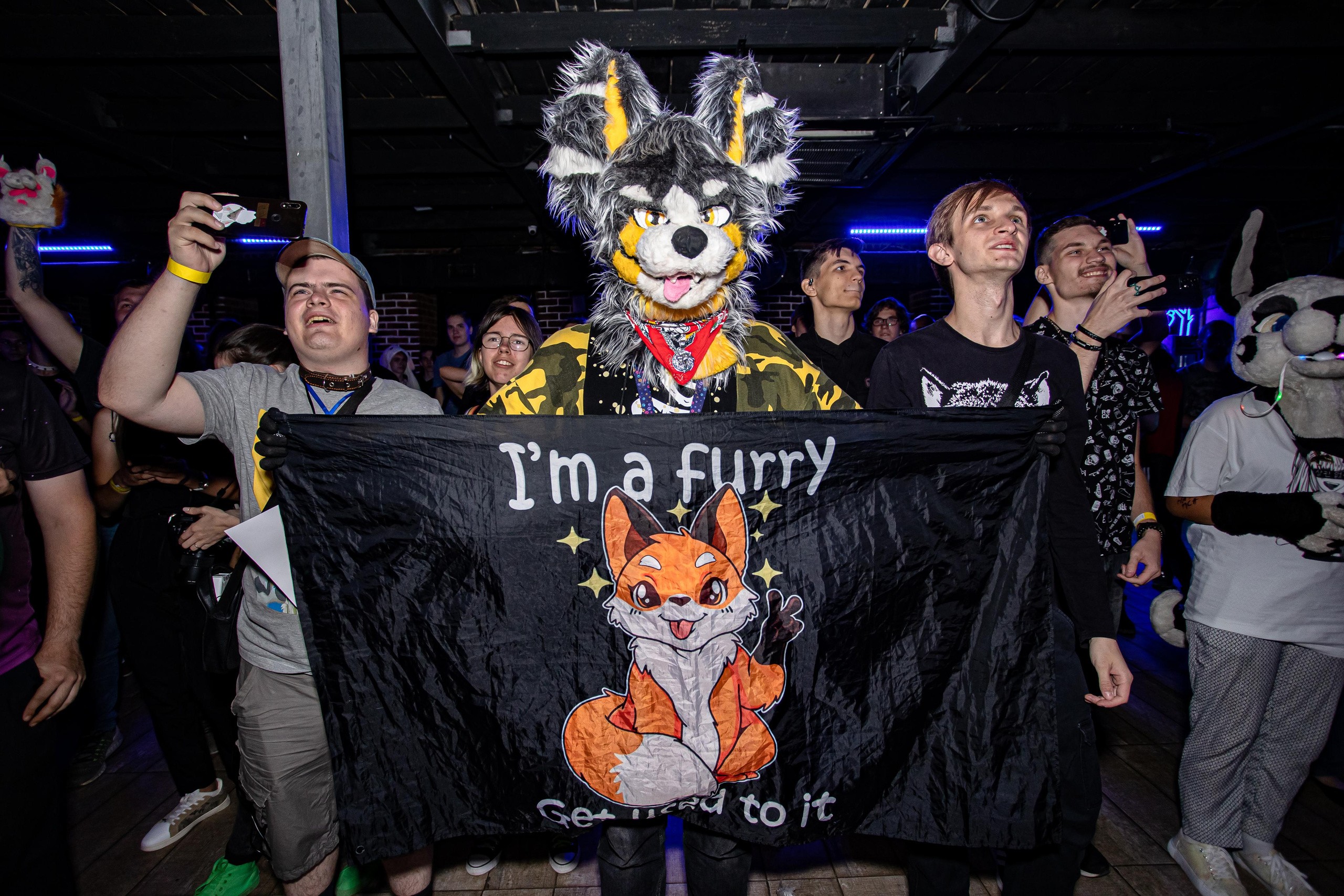 IZIHATE. Photographer Sonkina Tatiana (Tanya Ash)