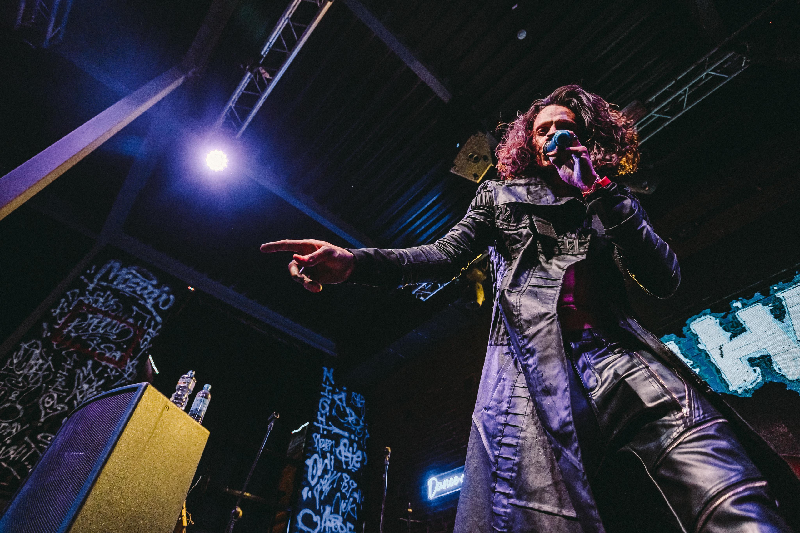 IZIHATE. Photographer Sonkina Tatiana (Tanya Ash)