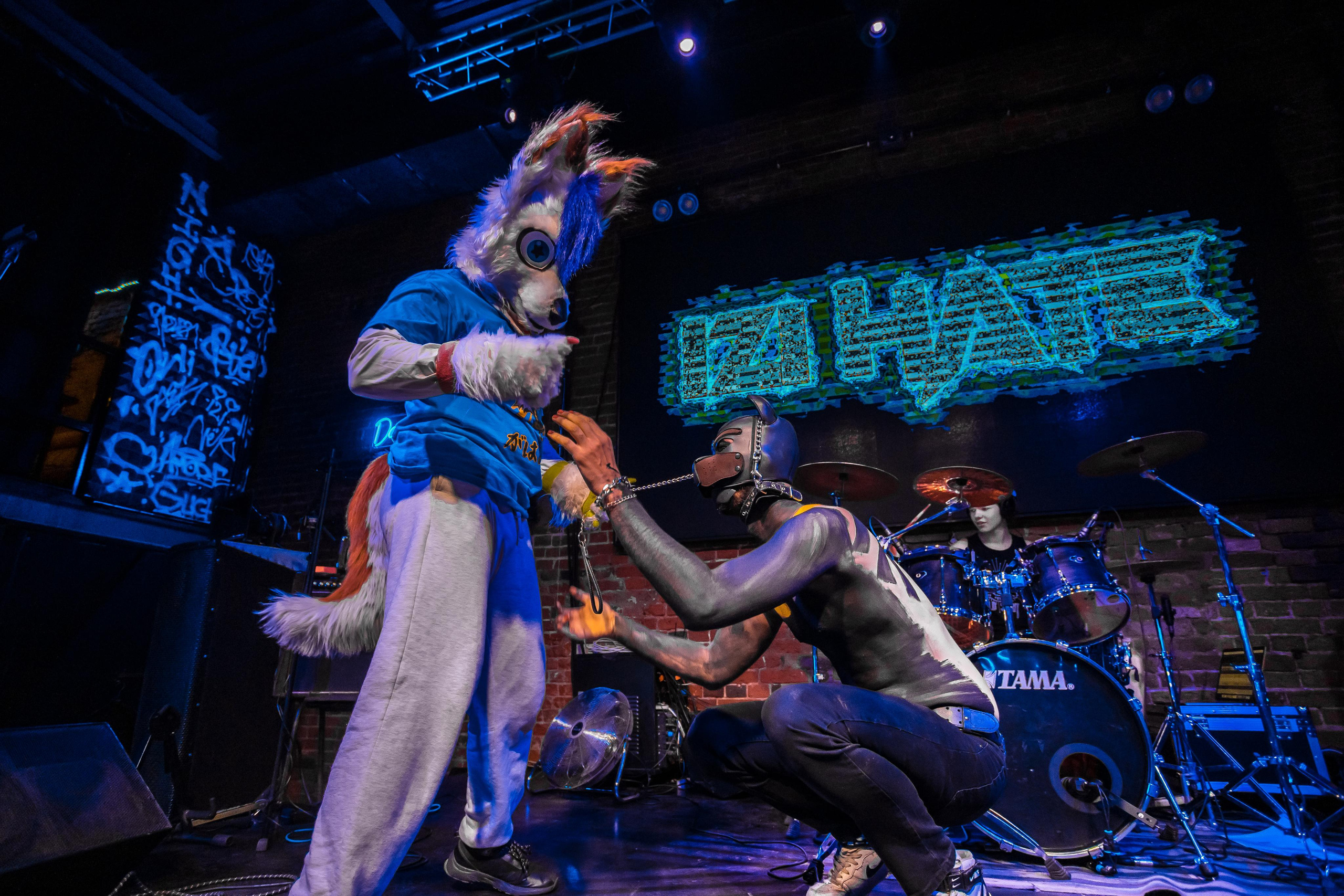 IZIHATE. Photographer Sonkina Tatiana (Tanya Ash)