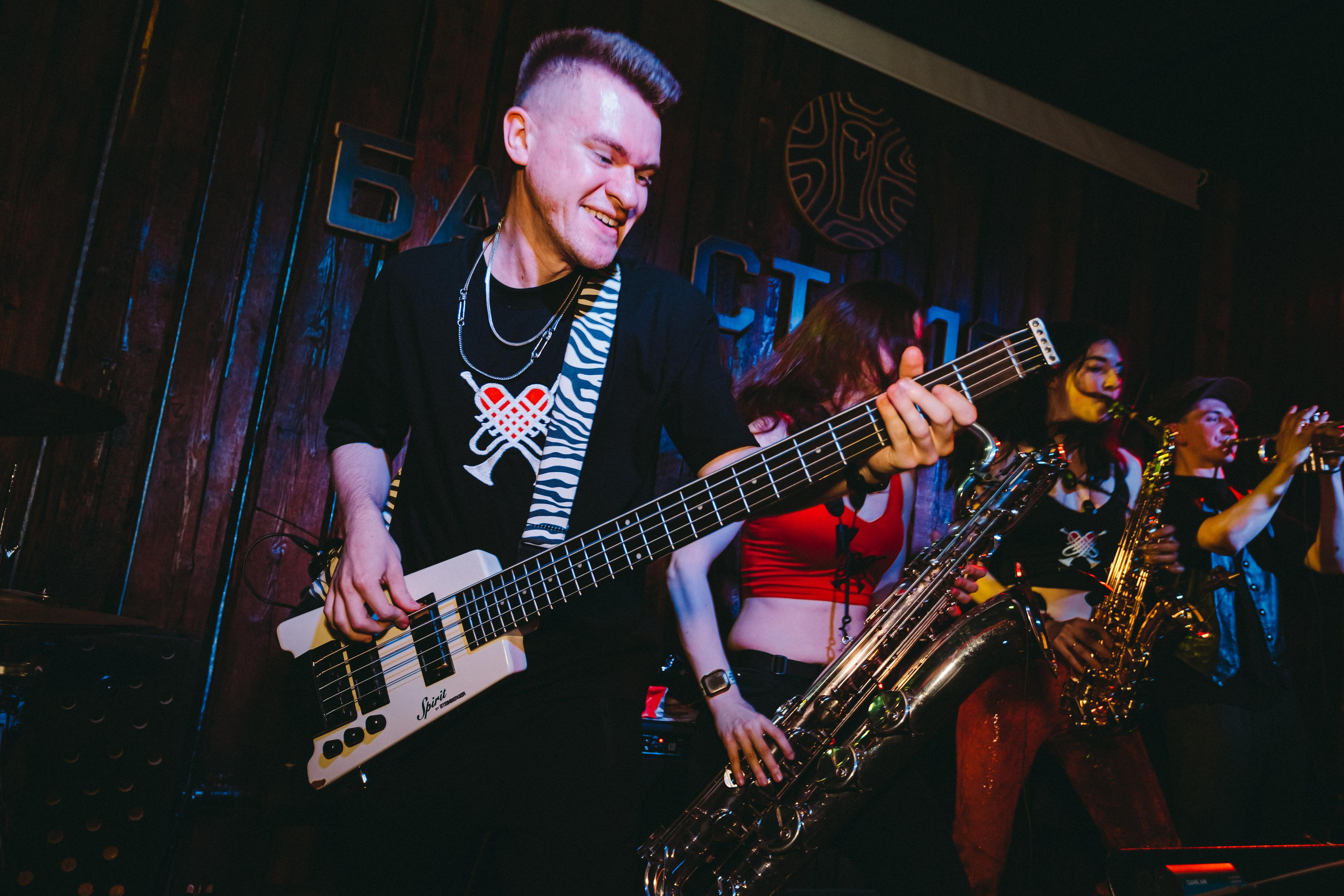 #BRASS NONAME. Фотограф Сонкина Татьяна