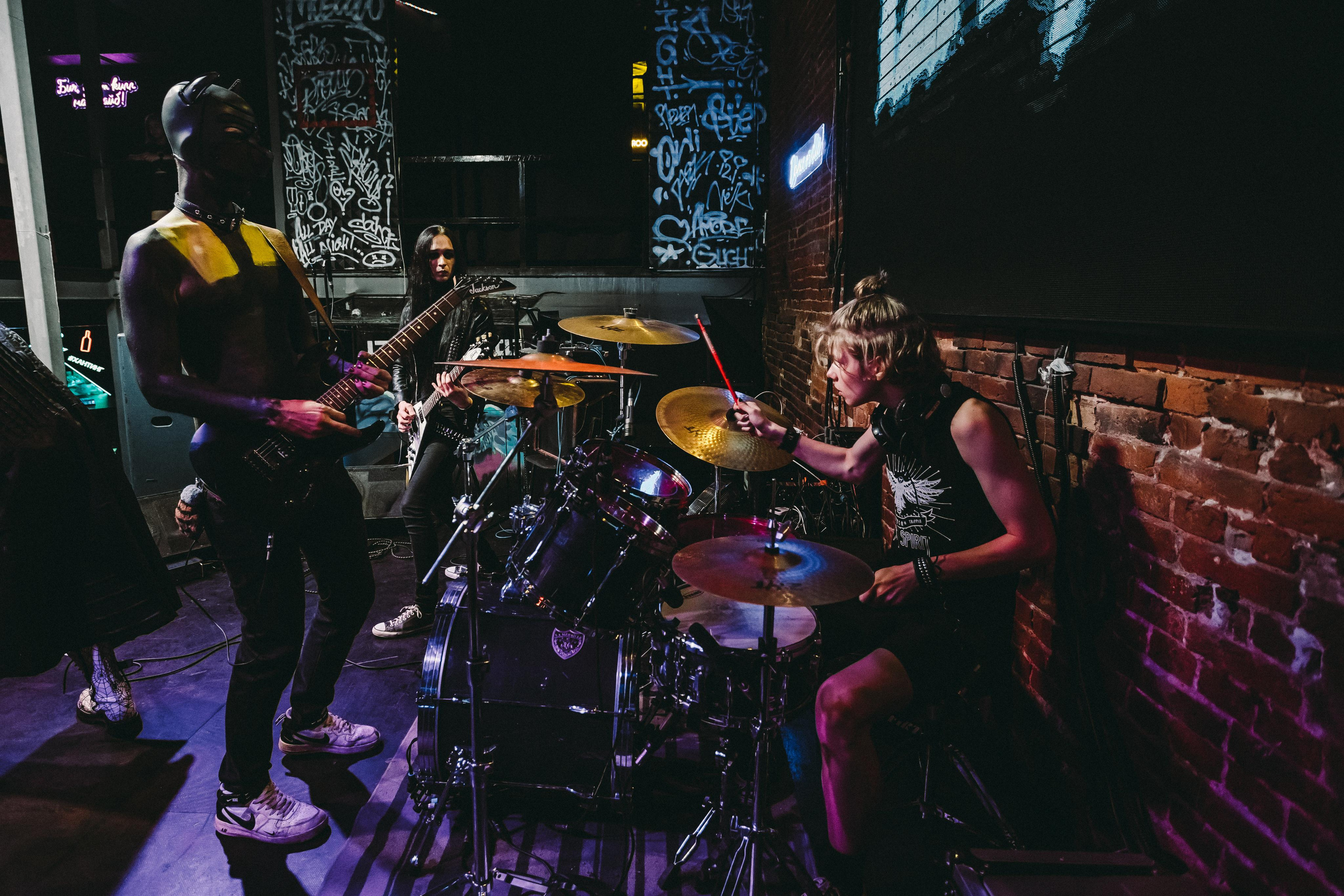 IZIHATE. Photographer Sonkina Tatiana (Tanya Ash)