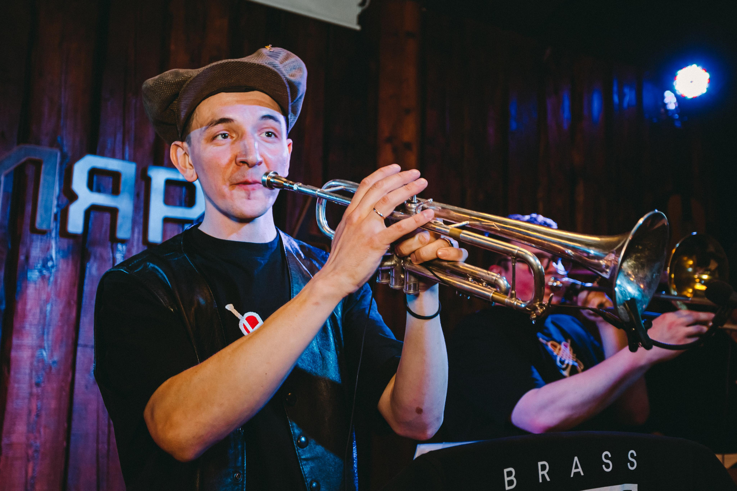 #BRASS NONAME. Фотограф Сонкина Татьяна