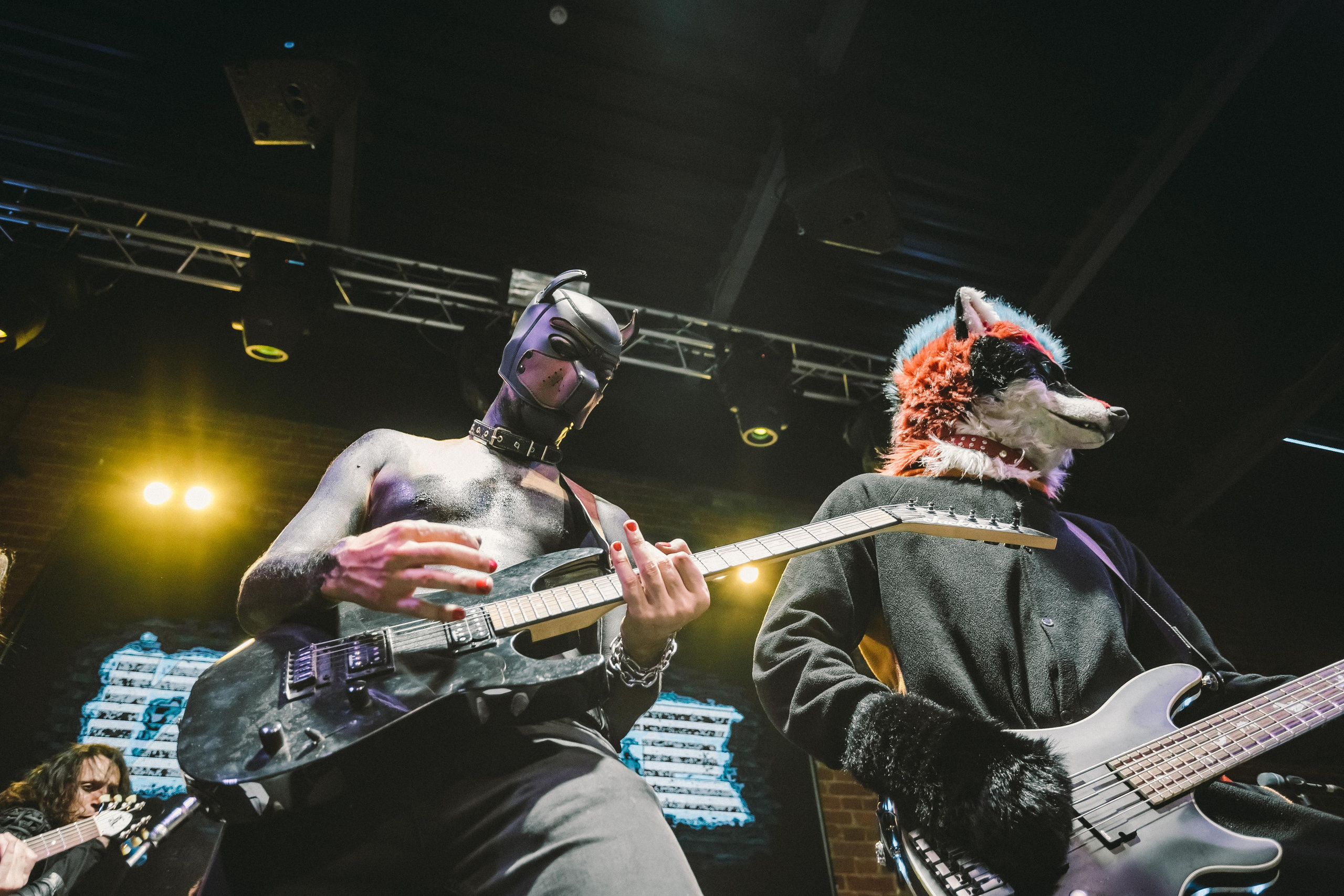 IZIHATE. Photographer Sonkina Tatiana (Tanya Ash)