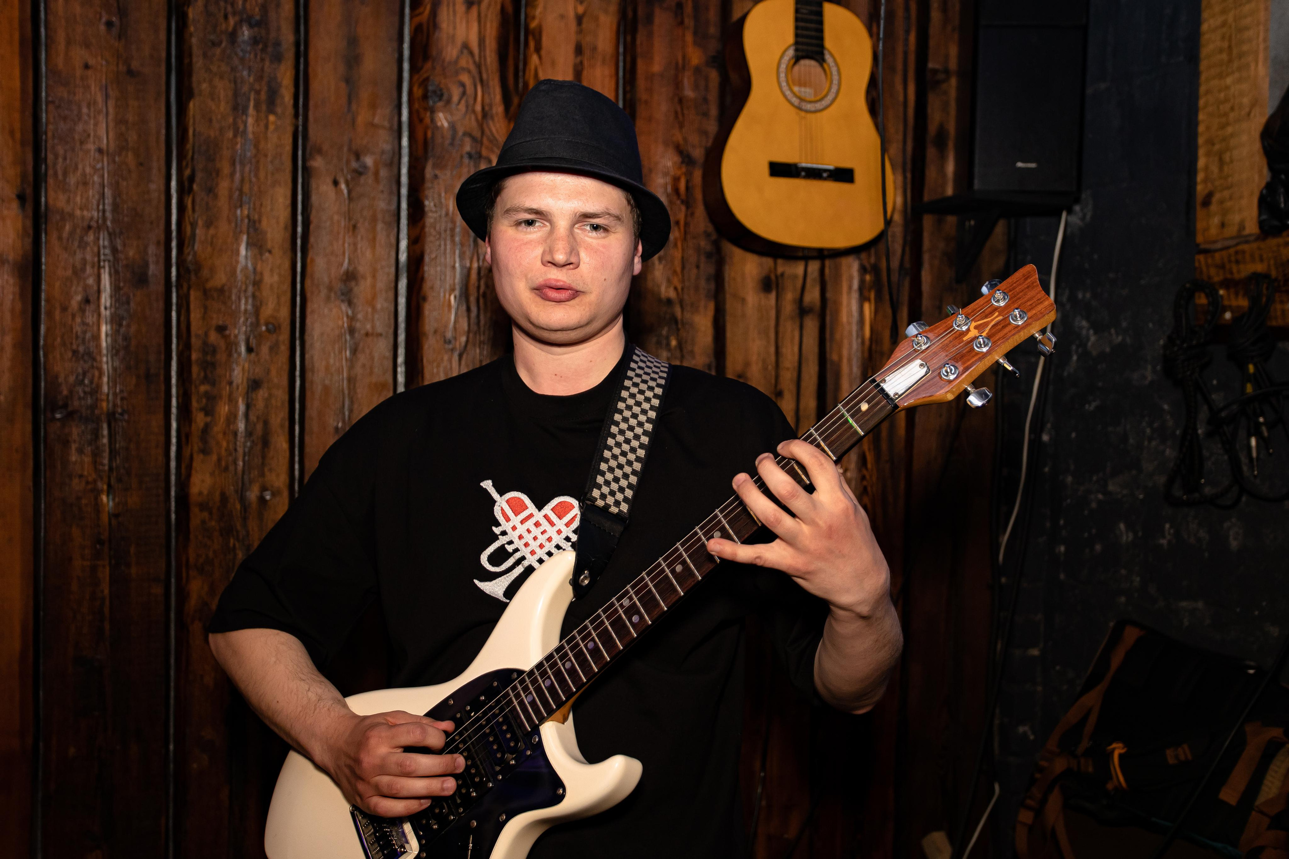 #BRASS NONAME. Фотограф Сонкина Татьяна