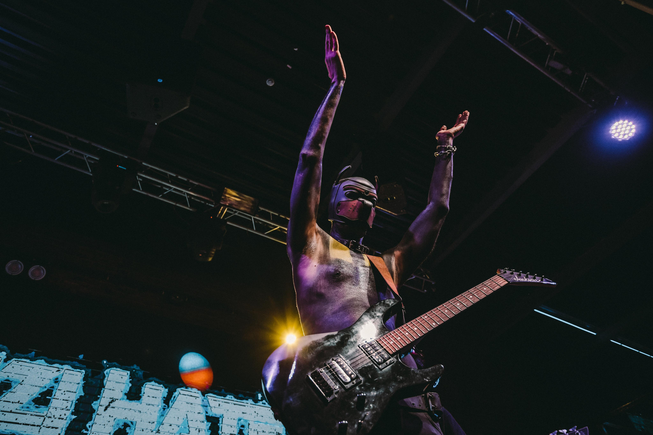 IZIHATE. Photographer Sonkina Tatiana (Tanya Ash)