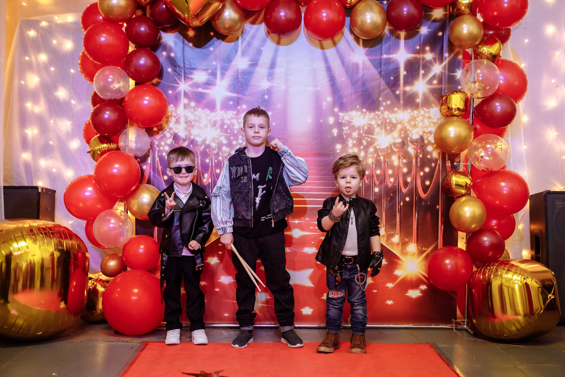 Музыкальная премия «Взлет». Фотографы в городе Волгограде — Людмила Агеева и Алексей Околелов