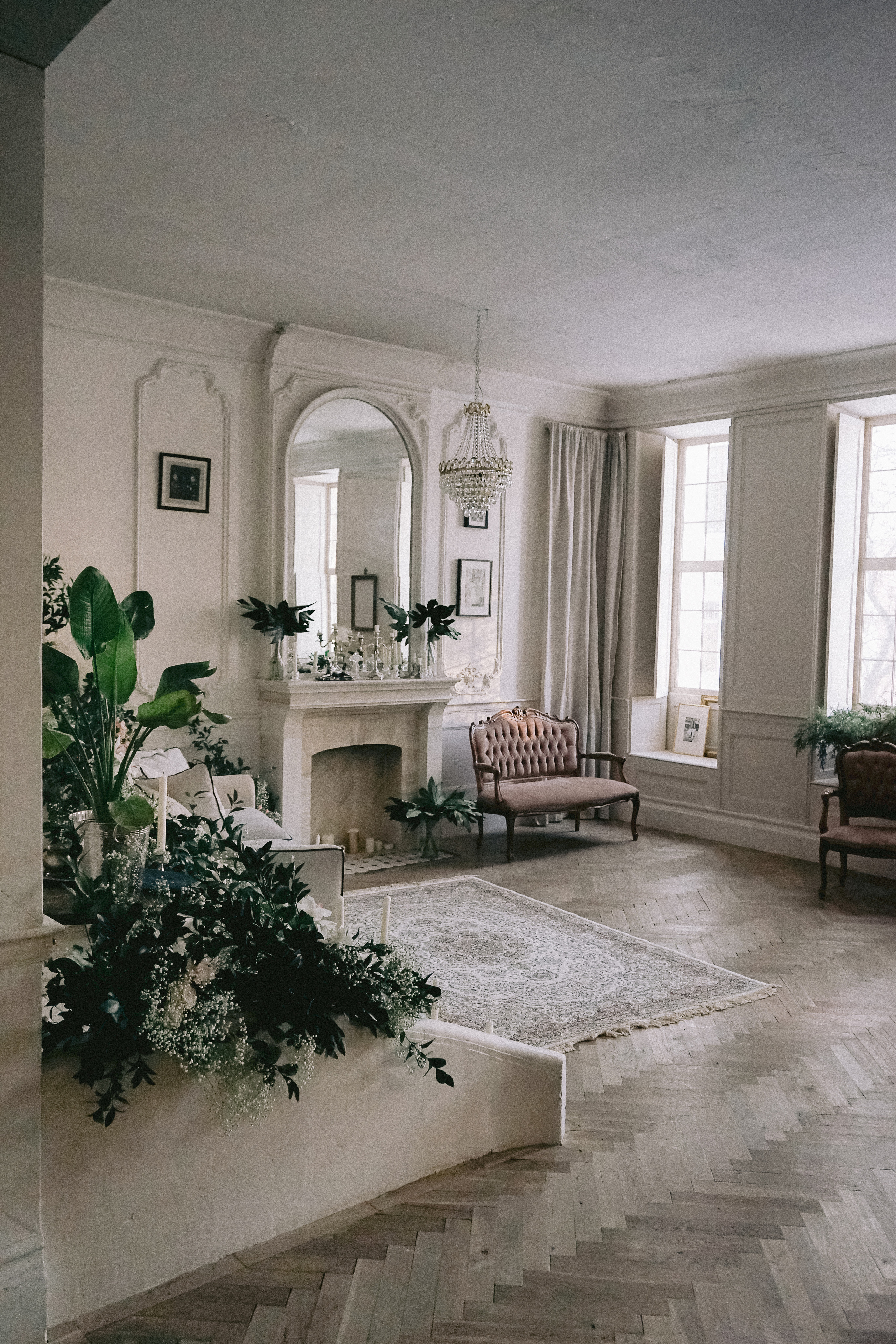 Fineart — Большой зал. Фотостудия Fineart — Новогодние фотосессии Тюмень