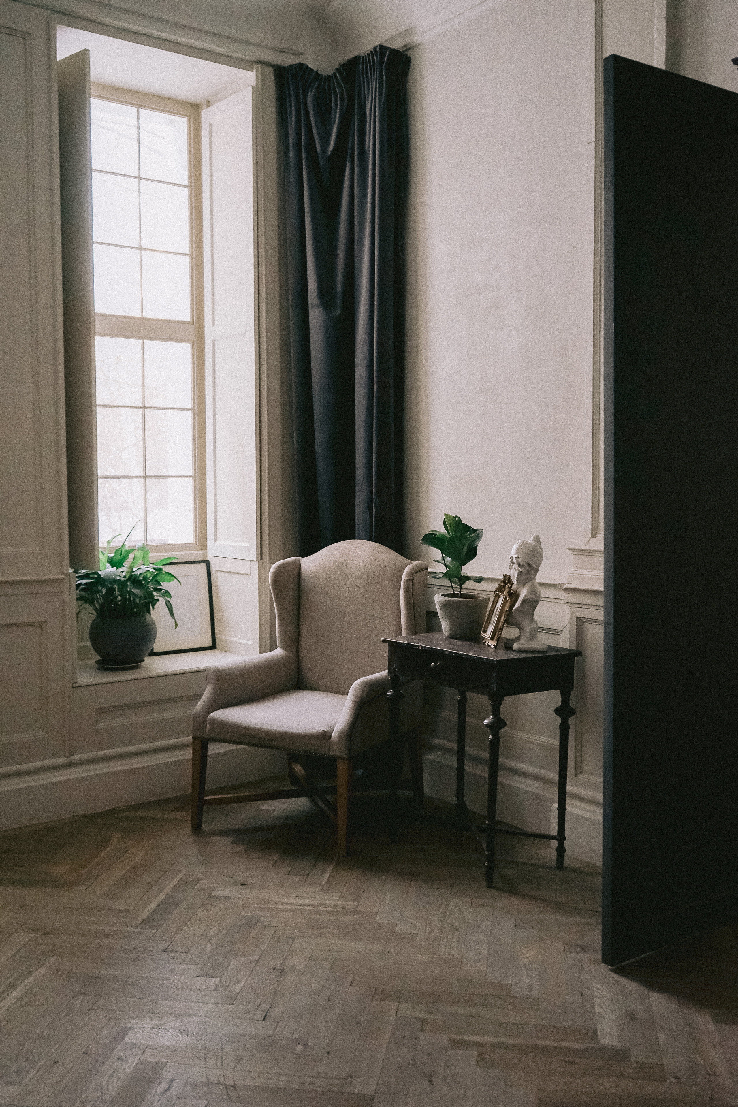 Fineart — Большой зал. Фотостудия Fineart — Новогодние фотосессии Тюмень